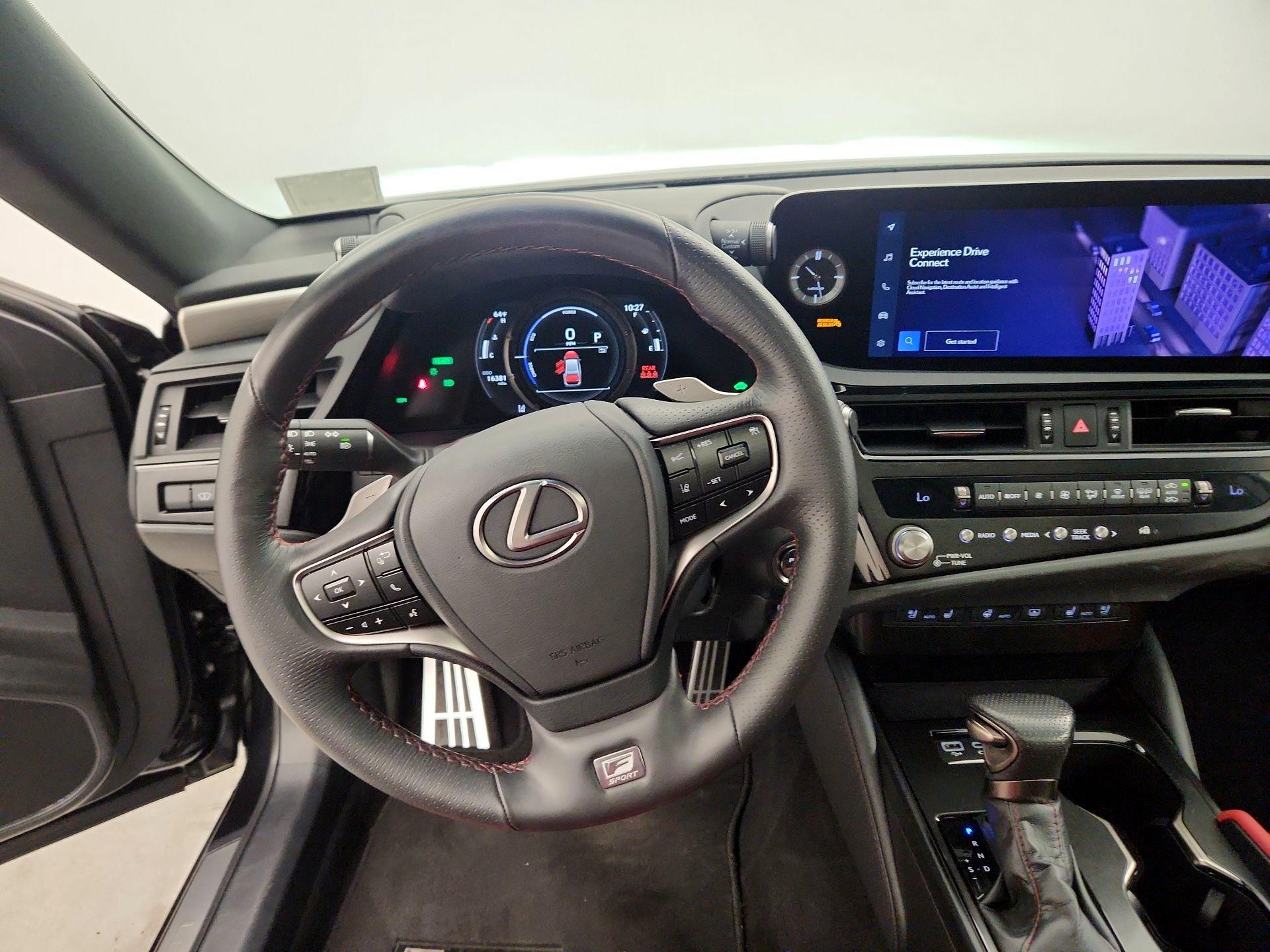 Thumbnail: 2024 Lexus ES - 10
