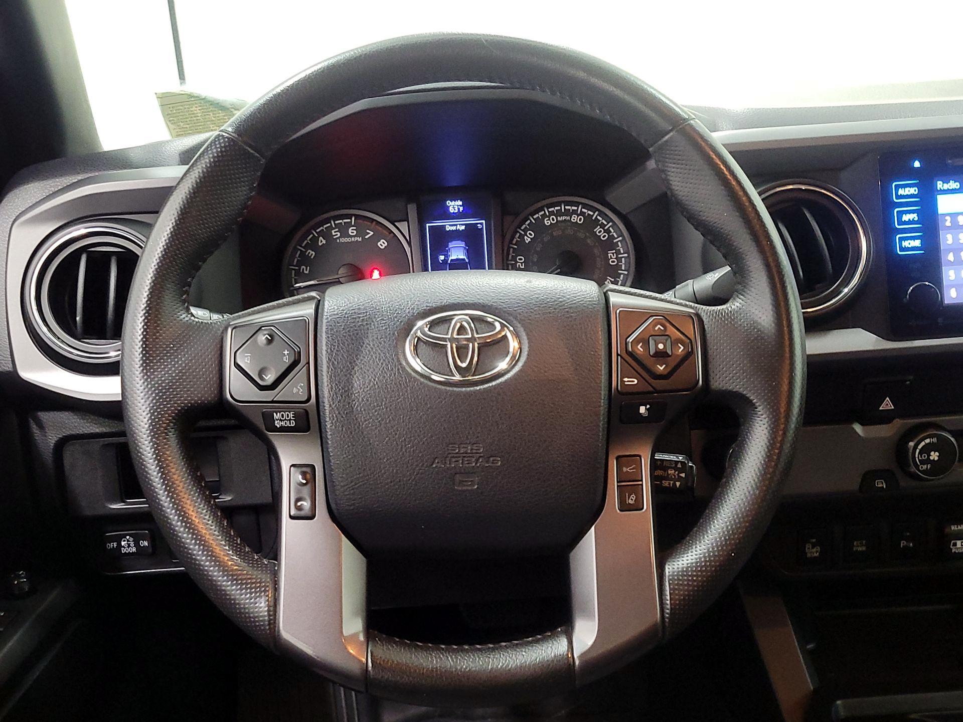 Thumbnail: 2019 Toyota Tacoma - 10