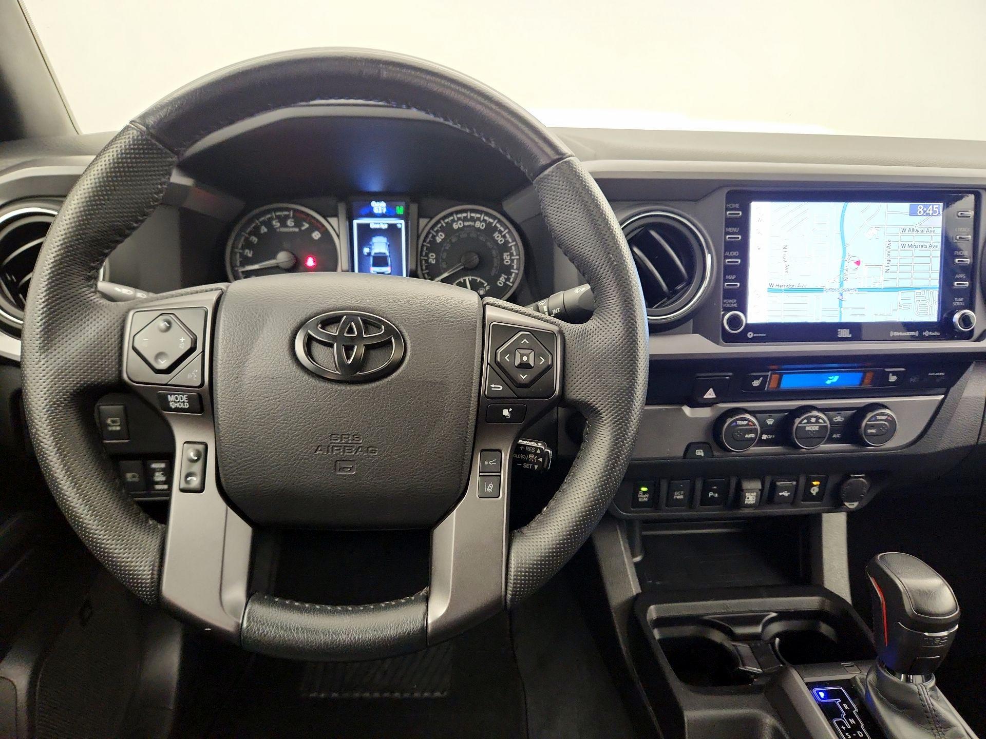 Thumbnail: 2022 Toyota Tacoma - 10