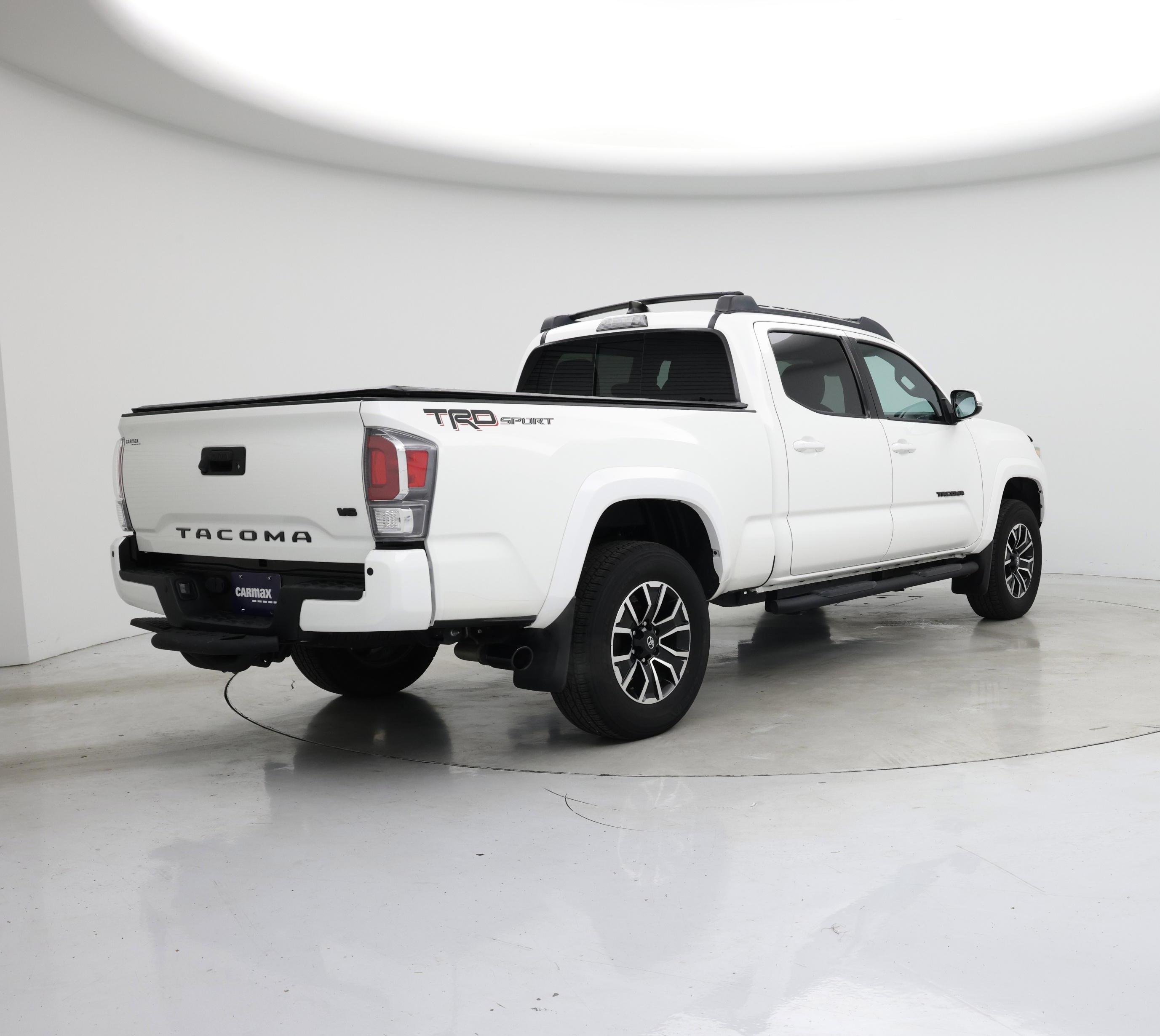 Thumbnail: 2022 Toyota Tacoma - 8
