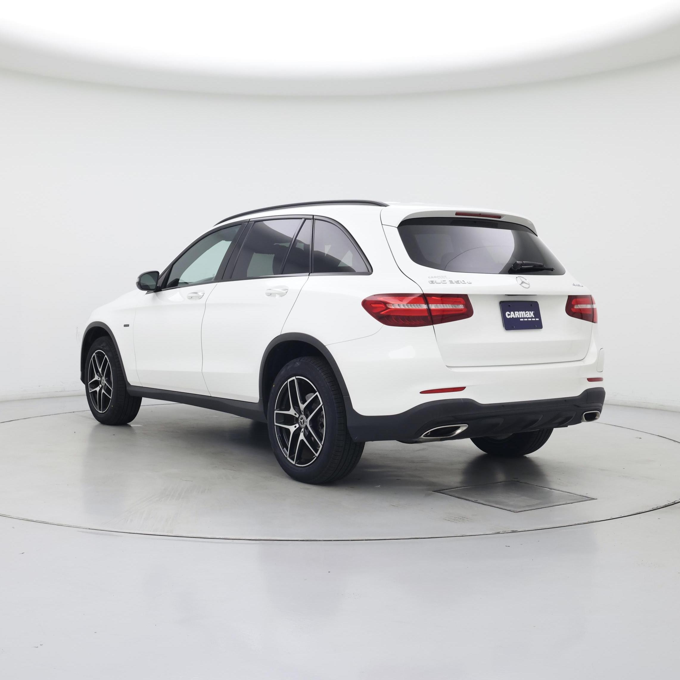 Thumbnail: 2019 Mercedes-Benz GLC - 2