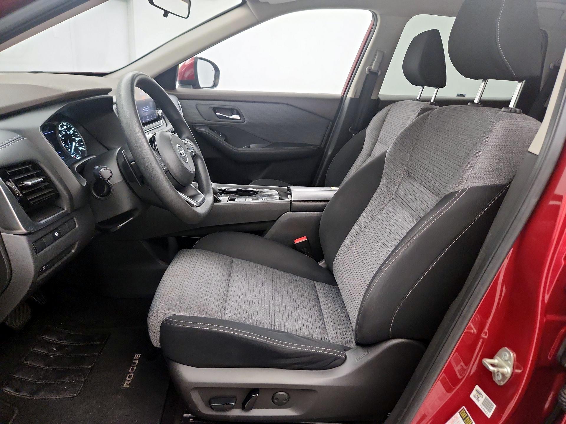 Thumbnail: 2021 Nissan Rogue - 11