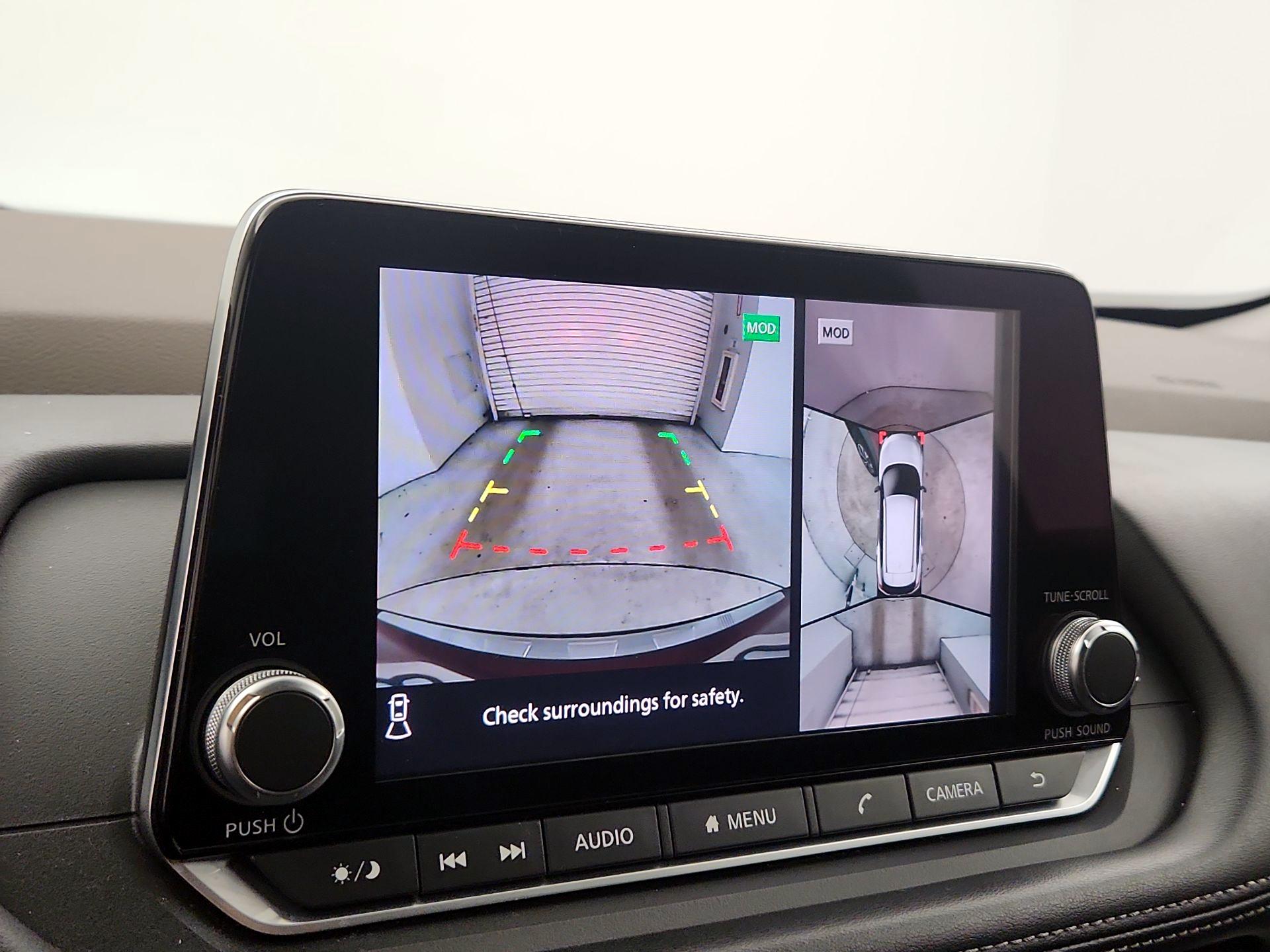 Thumbnail: 2021 Nissan Rogue - 14