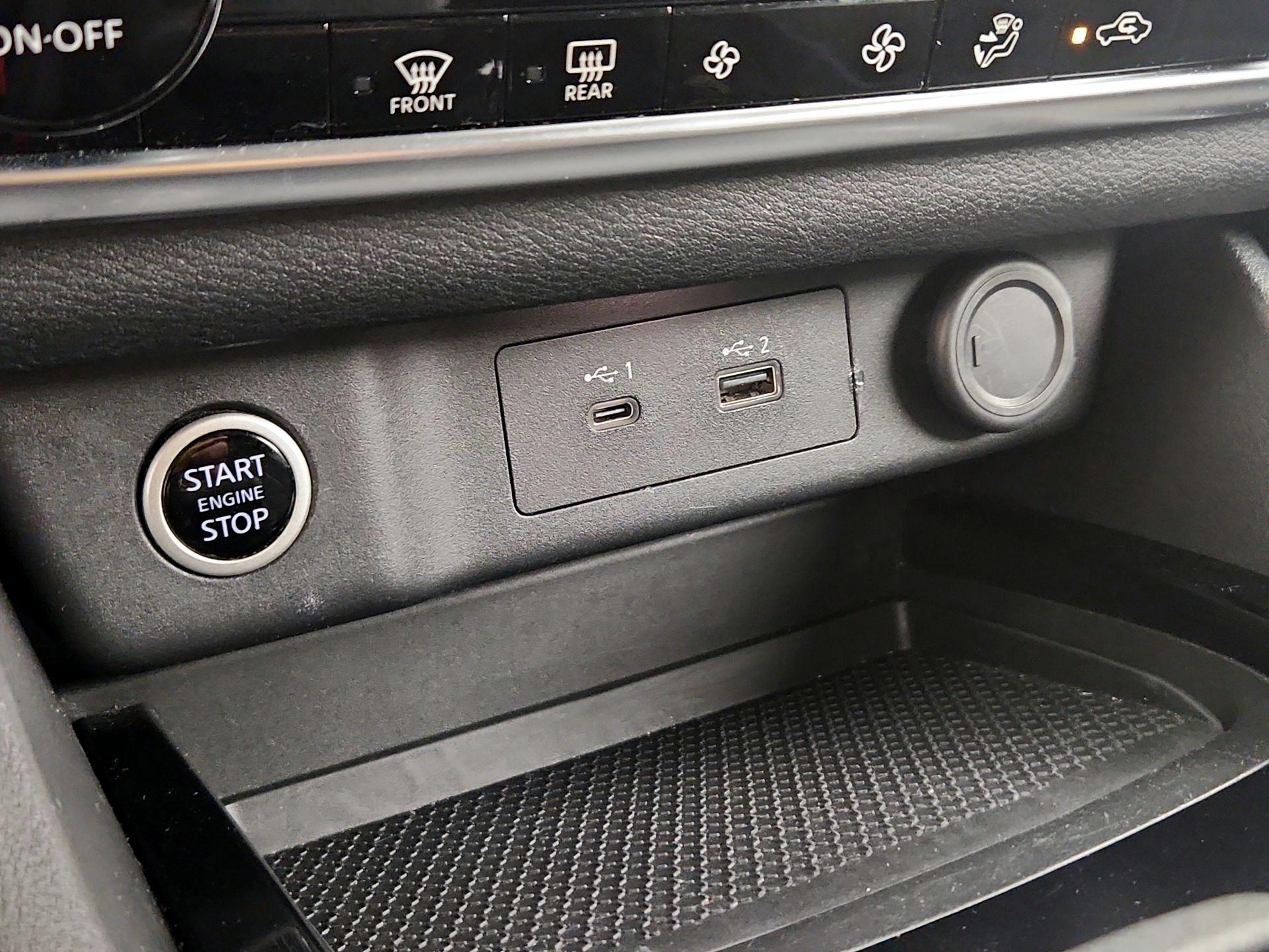 Thumbnail: 2021 Nissan Rogue - 18