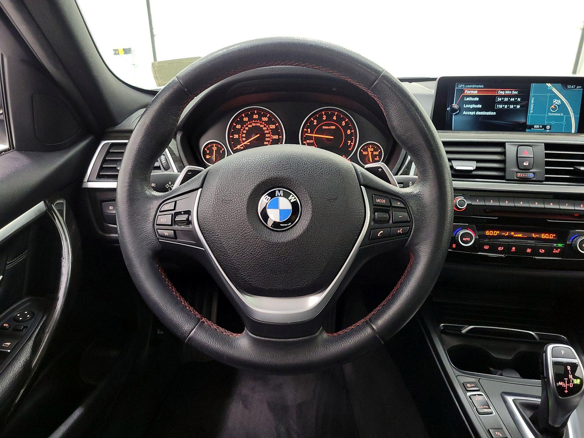 Thumbnail: 2017 BMW 3 Series - 10