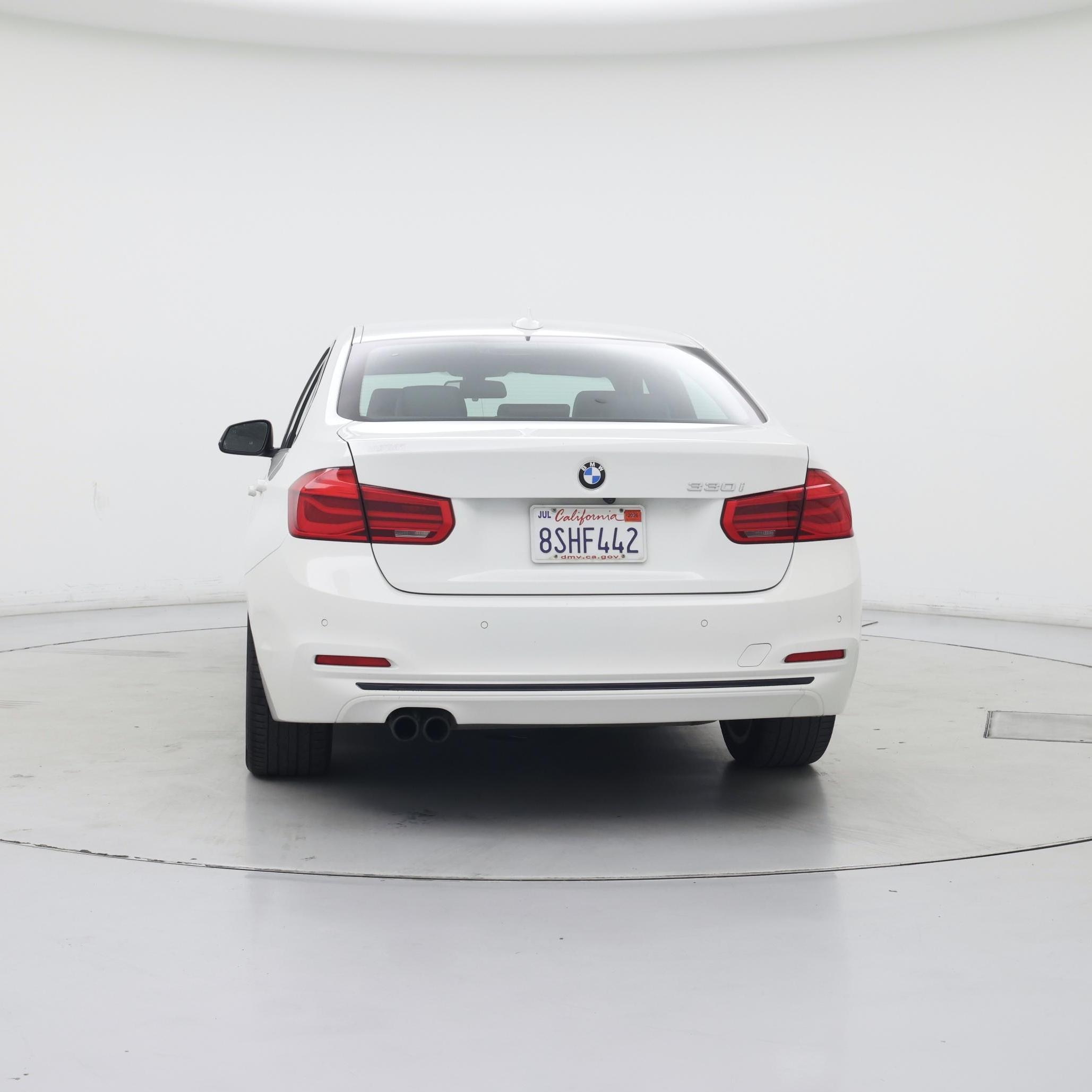 Thumbnail: 2017 BMW 3 Series - 6