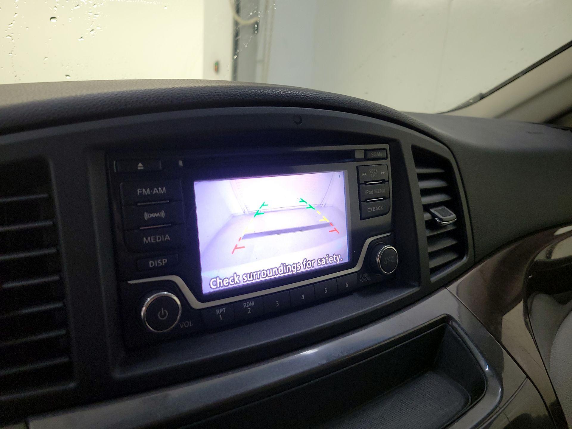 Thumbnail: 2016 Nissan Quest - 14