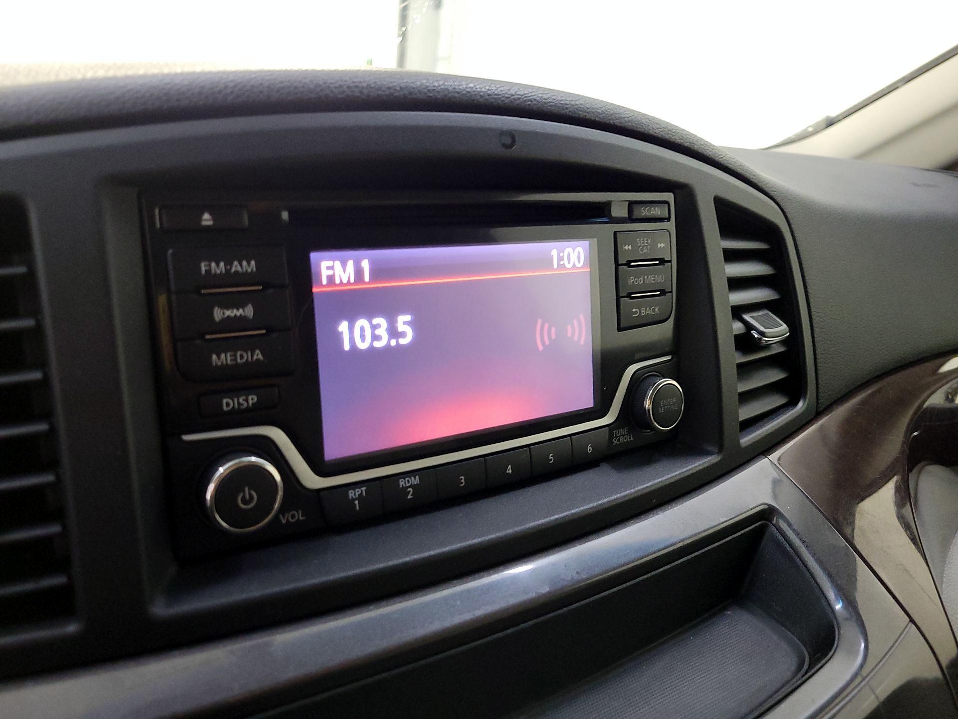 Thumbnail: 2016 Nissan Quest - 15