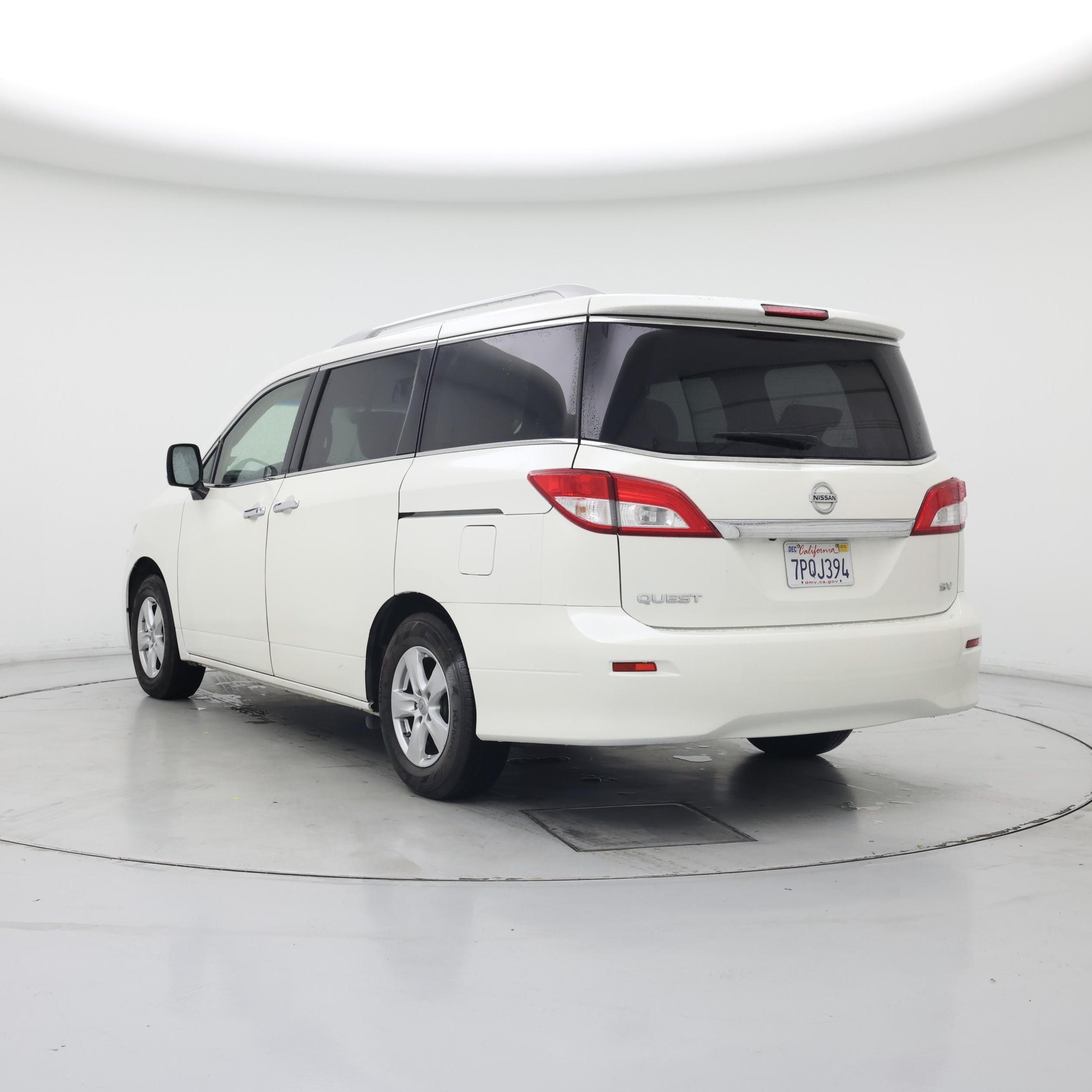 Thumbnail: 2016 Nissan Quest - 2