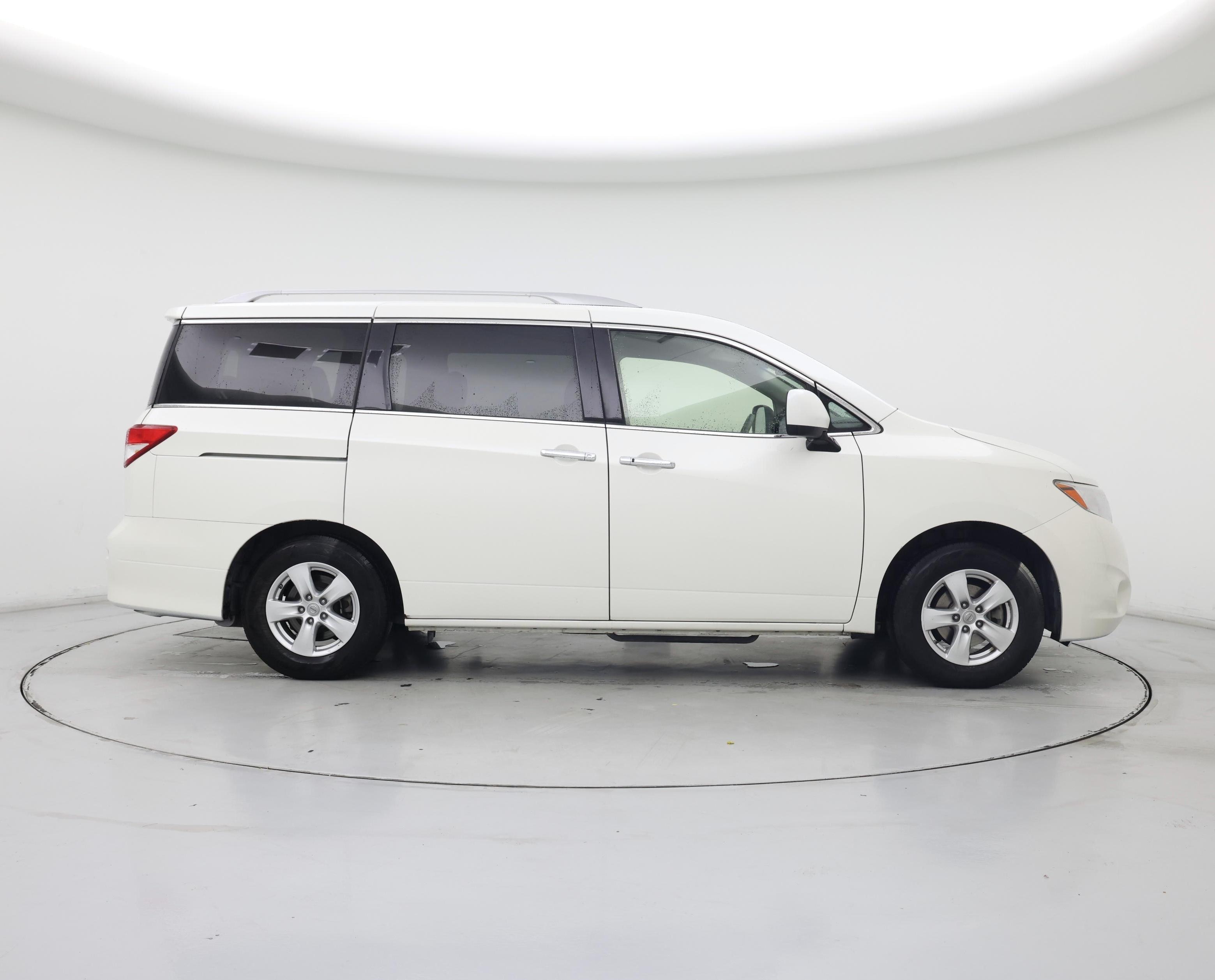 Thumbnail: 2016 Nissan Quest - 7