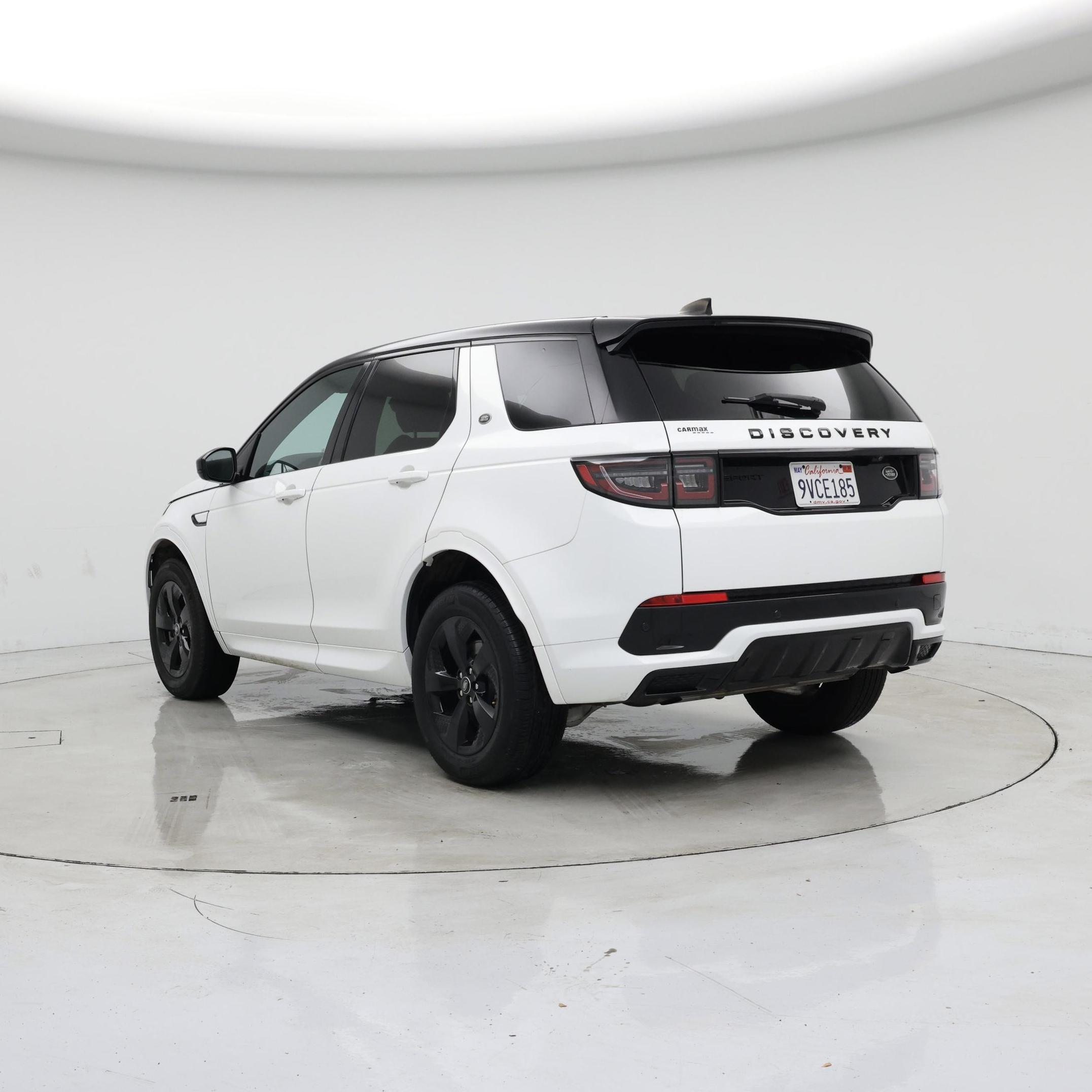 Thumbnail: 2022 Land Rover Discovery Sport - 2