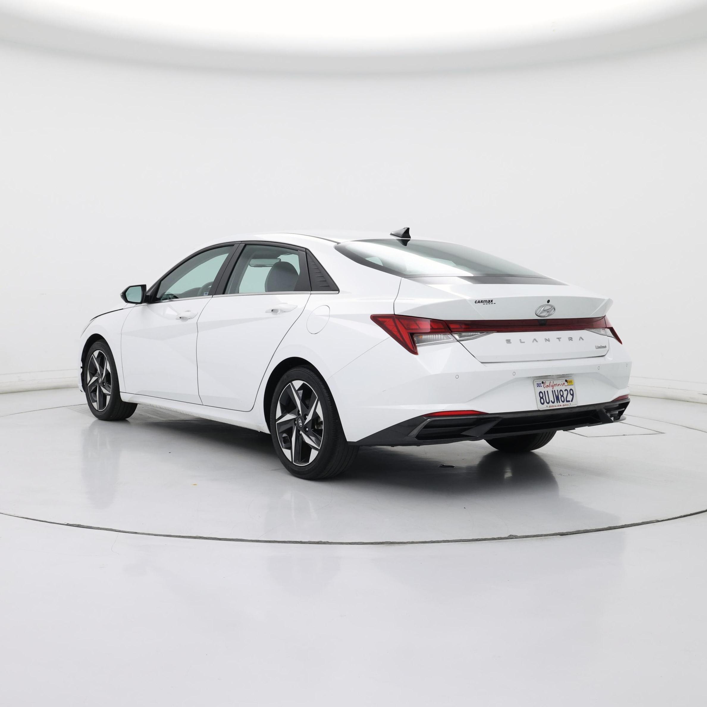 Thumbnail: 2021 Hyundai Elantra - 2