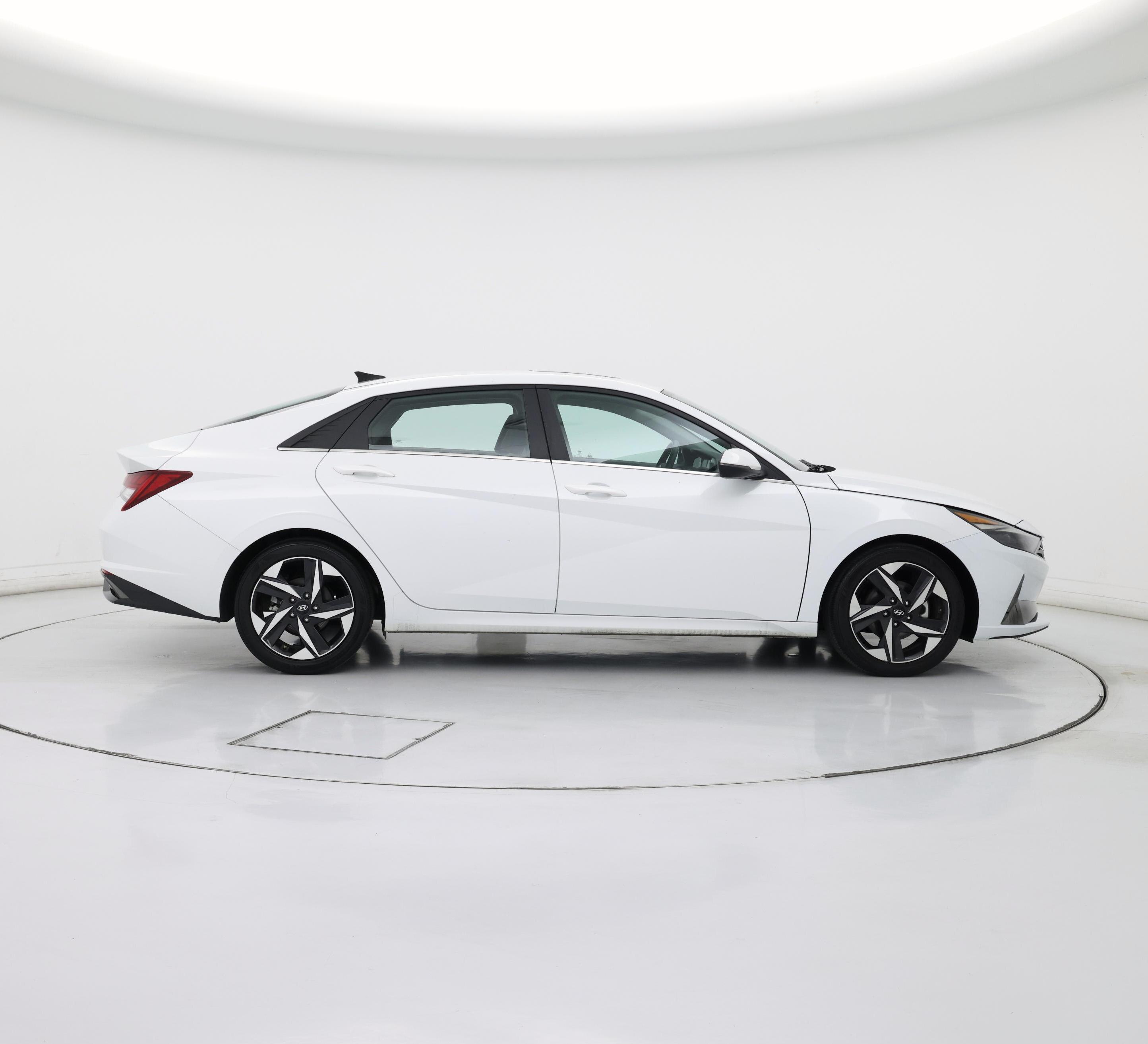 Thumbnail: 2021 Hyundai Elantra - 7