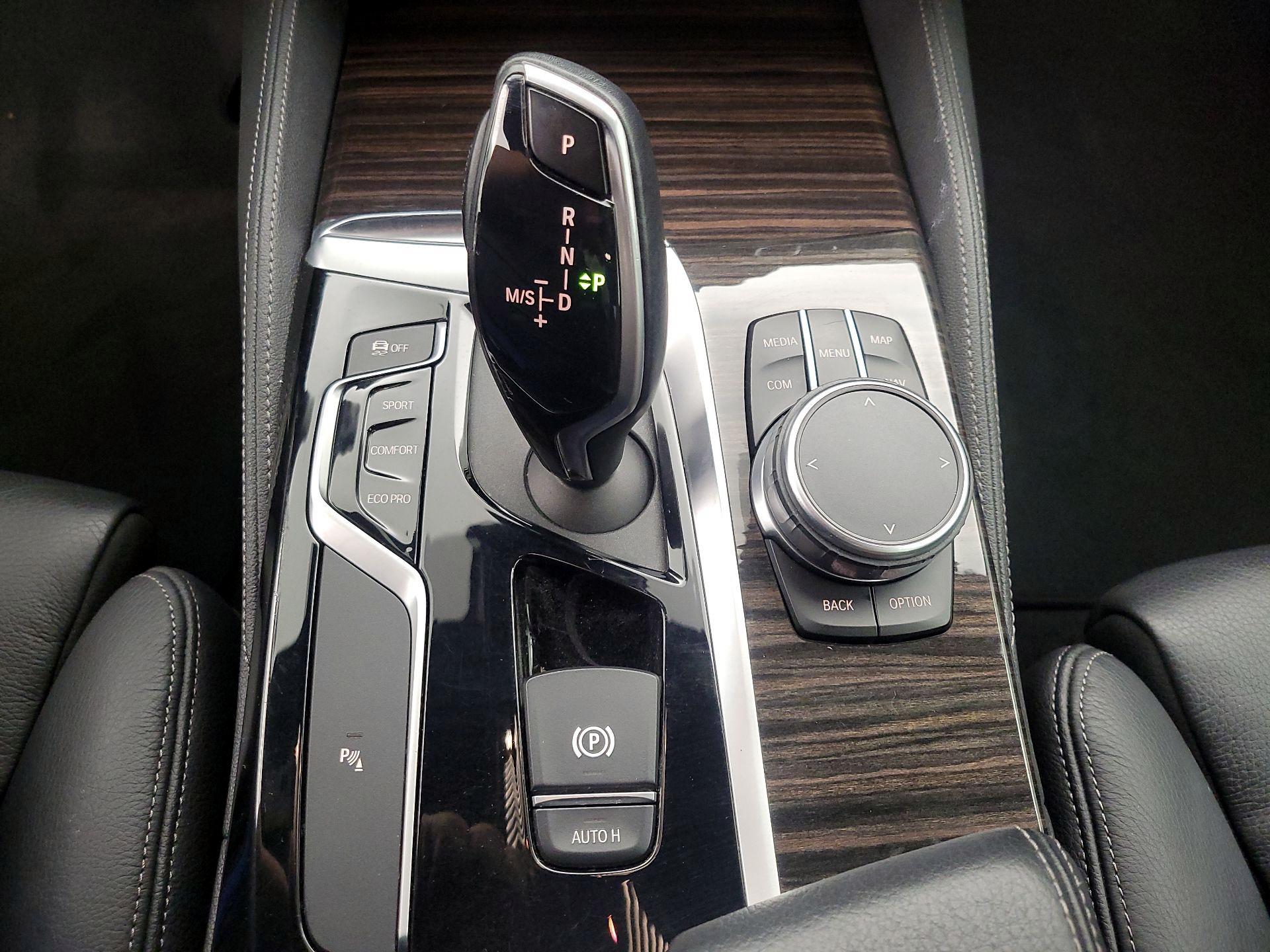 Thumbnail: 2019 BMW 5 Series - 18
