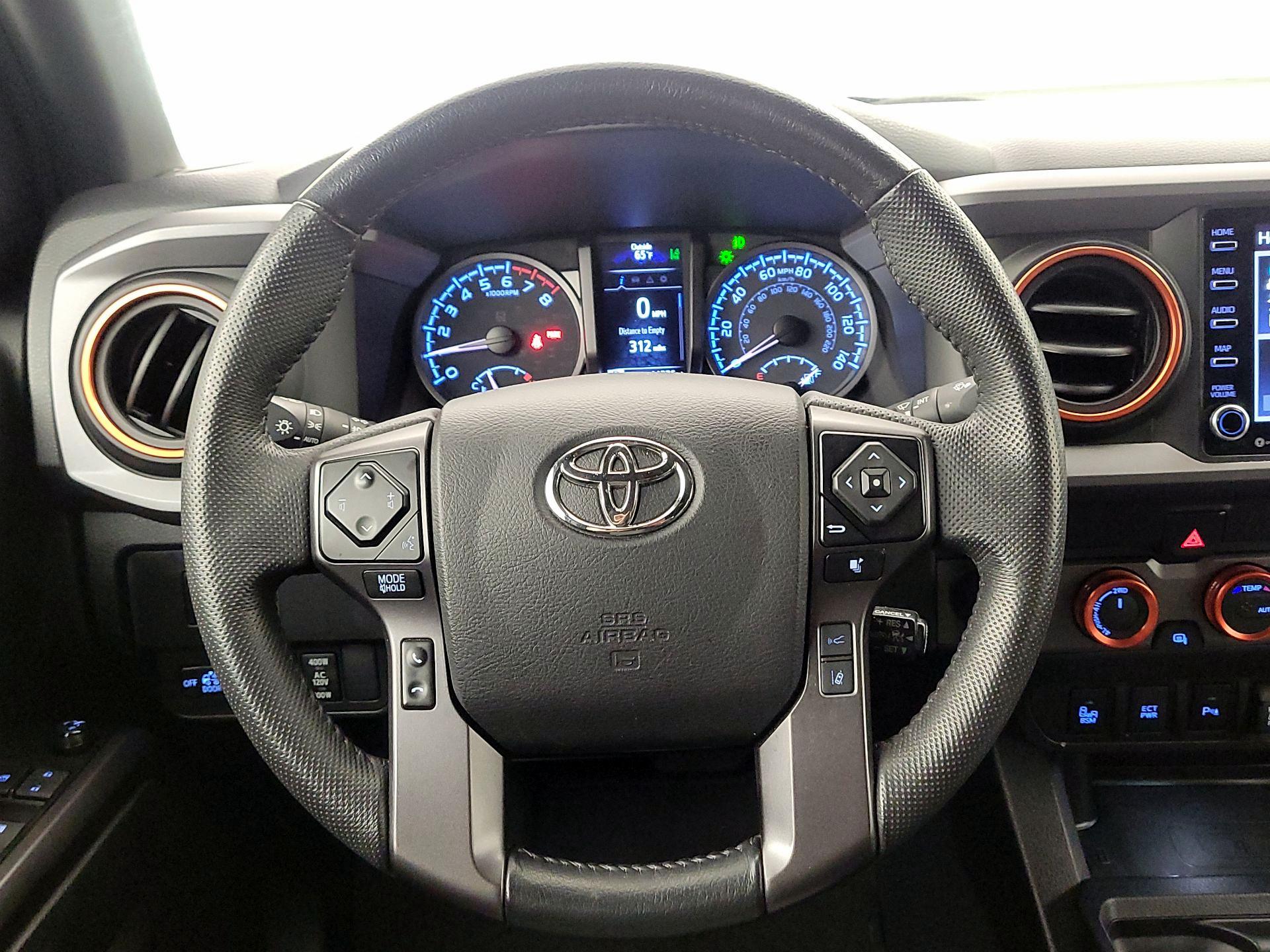 Thumbnail: 2022 Toyota Tacoma - 10