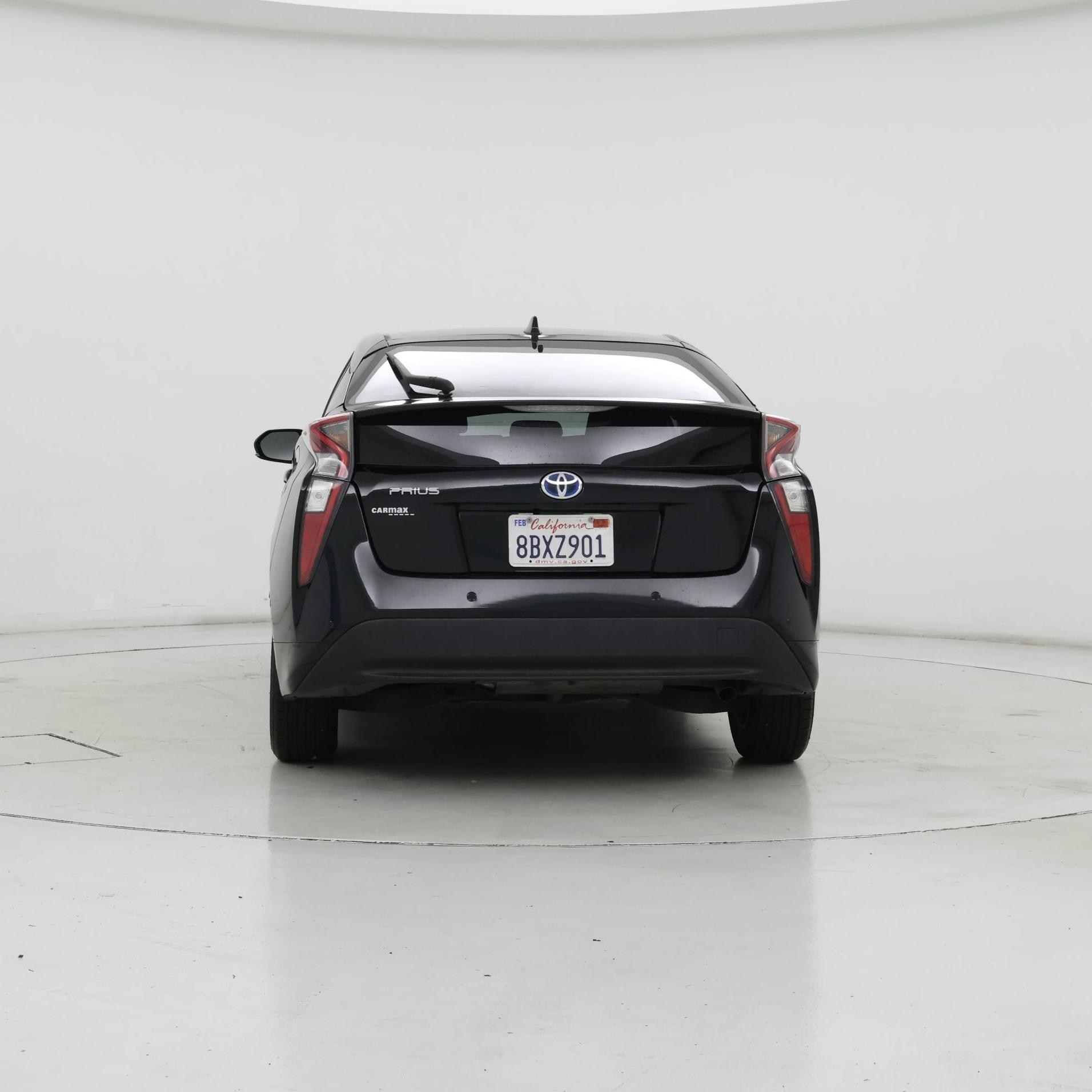 Thumbnail: 2017 Toyota Prius - 6