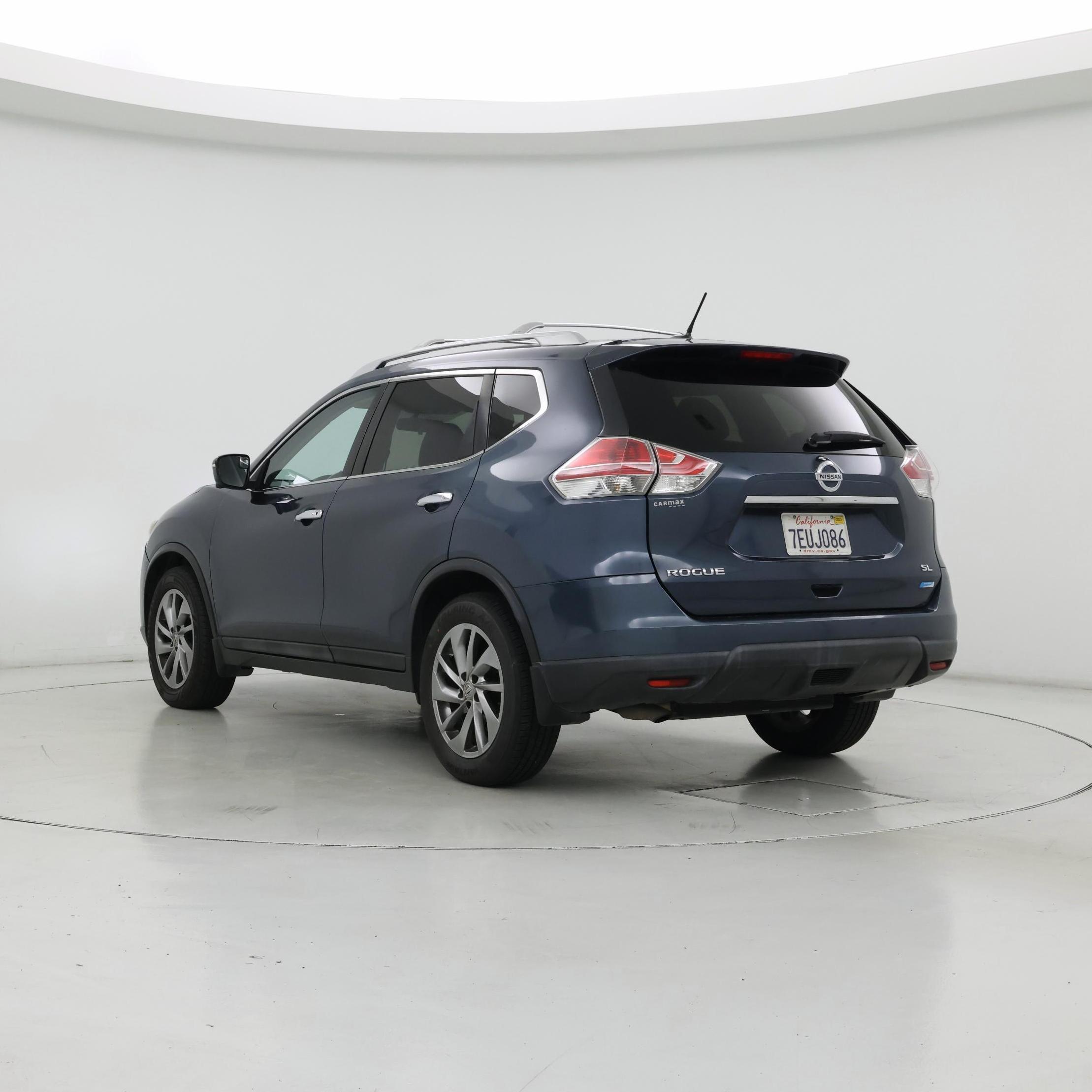 Thumbnail: 2014 Nissan Rogue - 2