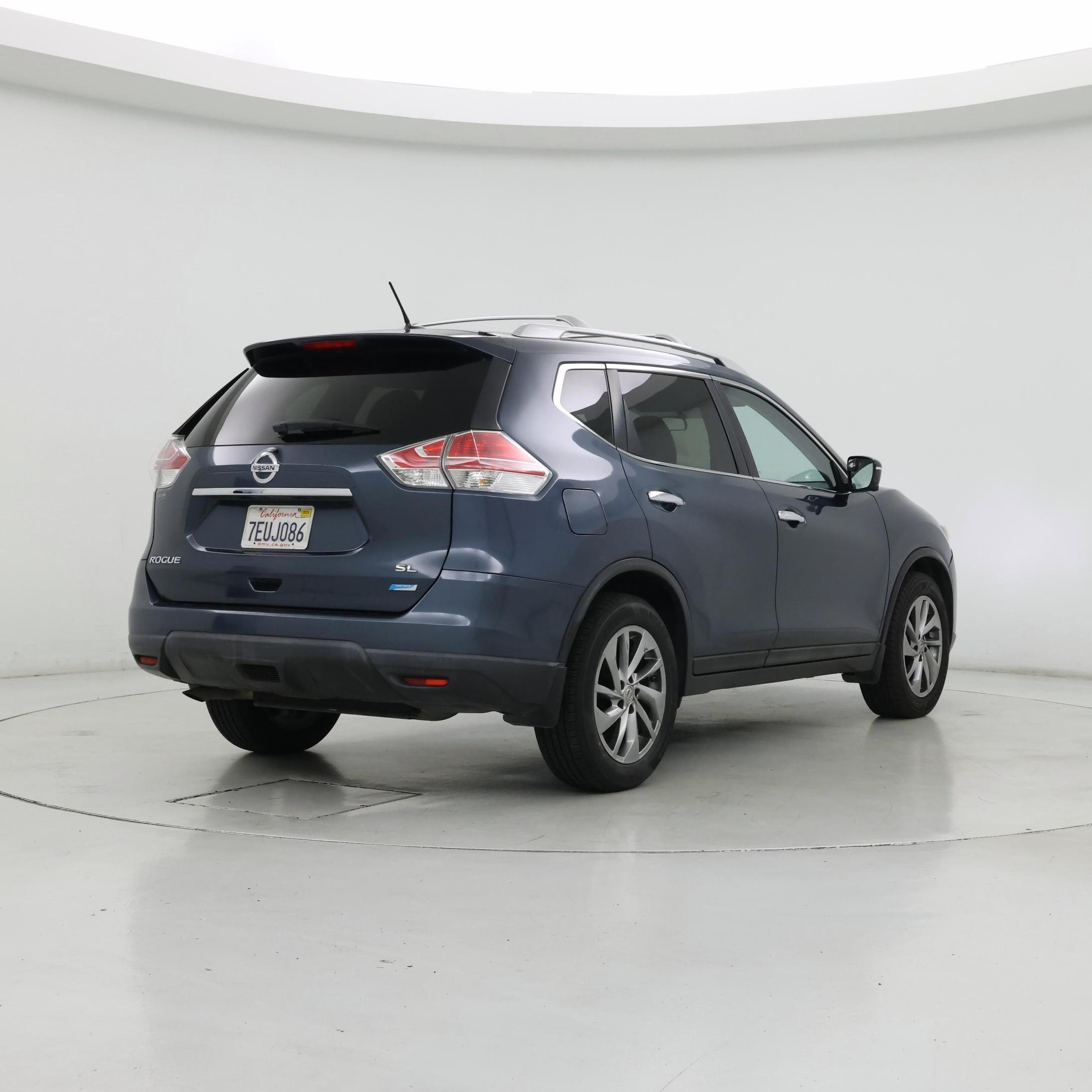 Thumbnail: 2014 Nissan Rogue - 8