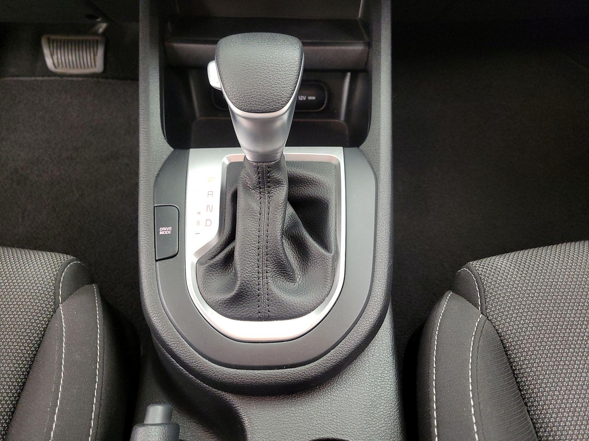 Thumbnail: 2023 Kia Forte - 17