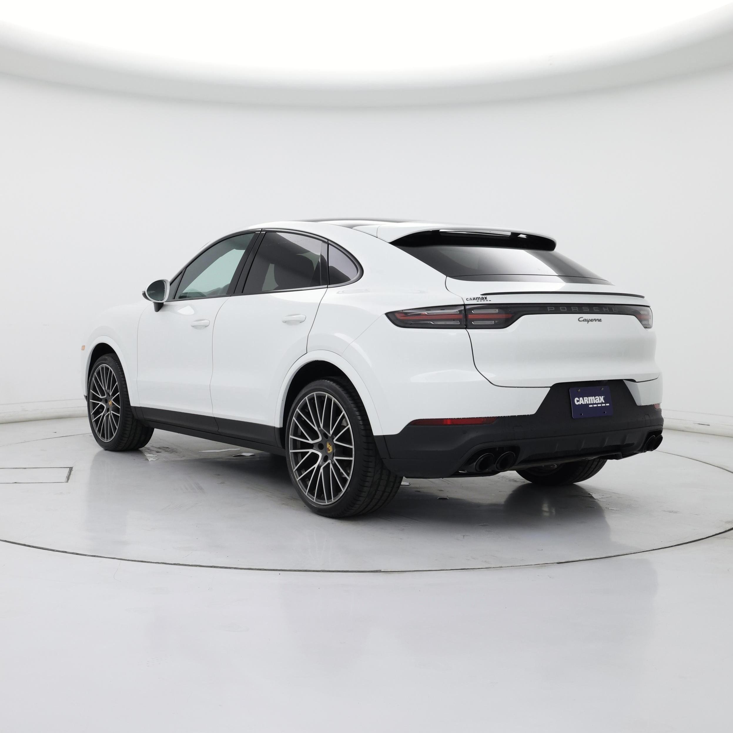Thumbnail: 2023 Porsche Cayenne - 2