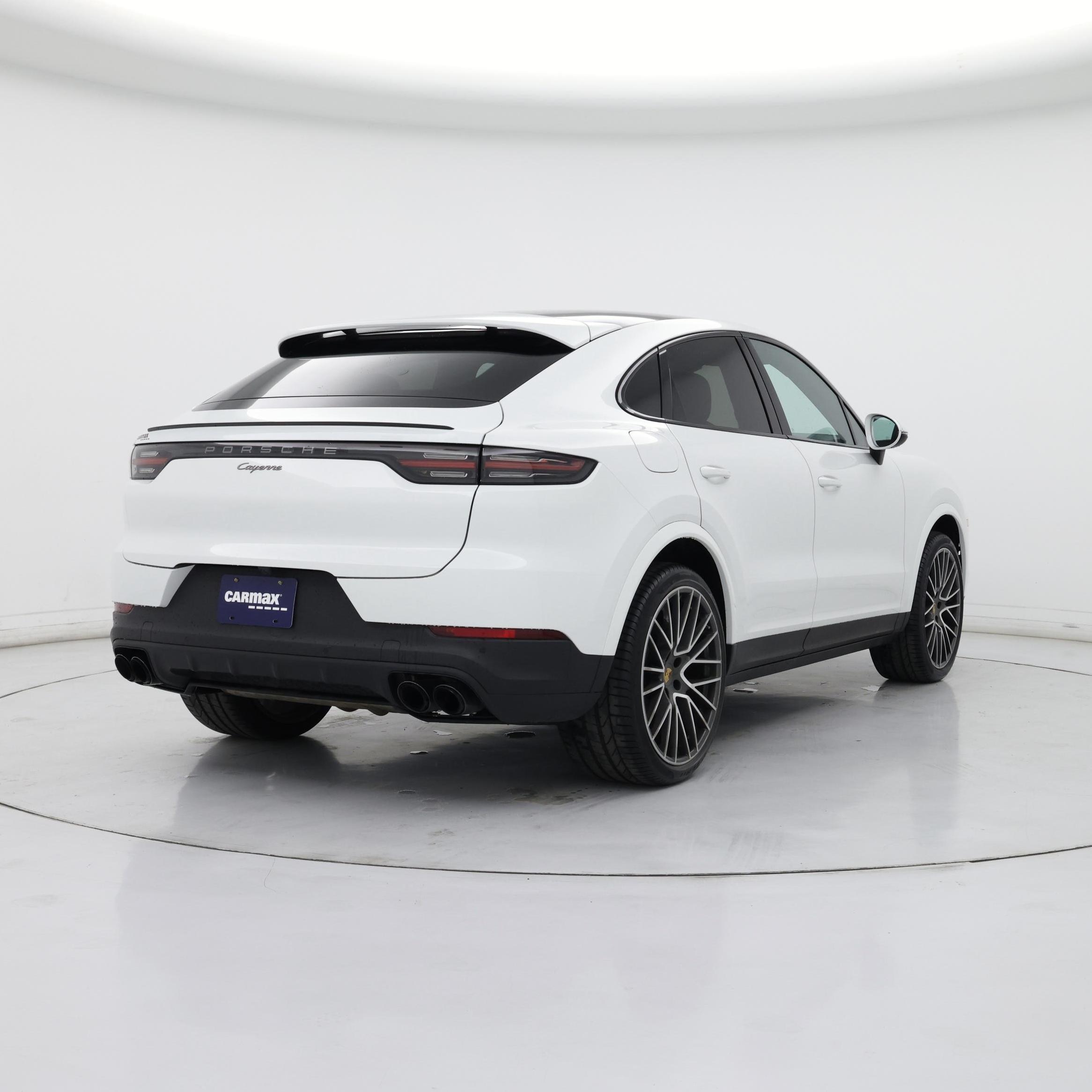 Thumbnail: 2023 Porsche Cayenne - 8