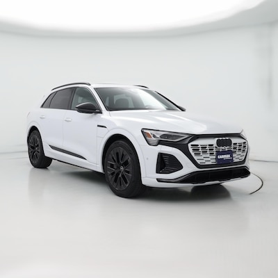 White 2024 Audi Q8 e-tron Prestige