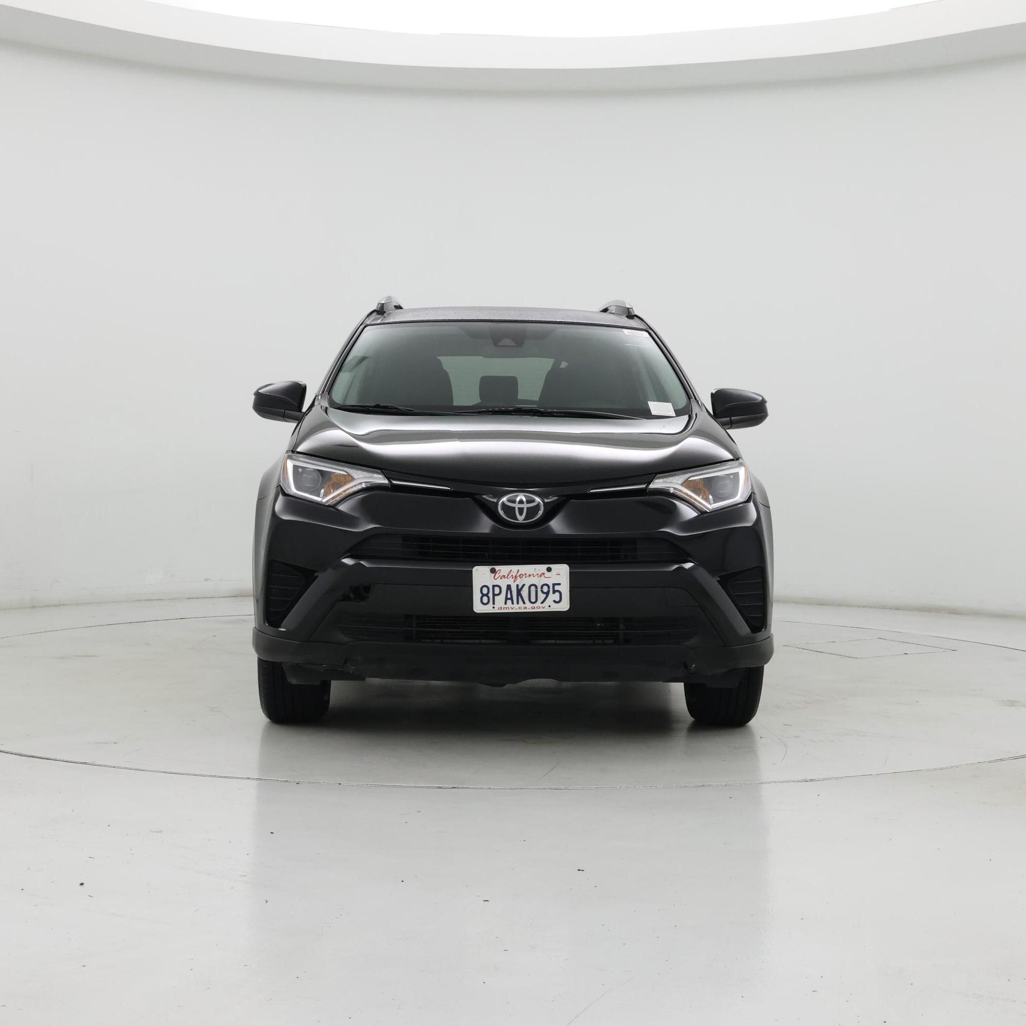 Thumbnail: 2017 Toyota RAV4 - 5