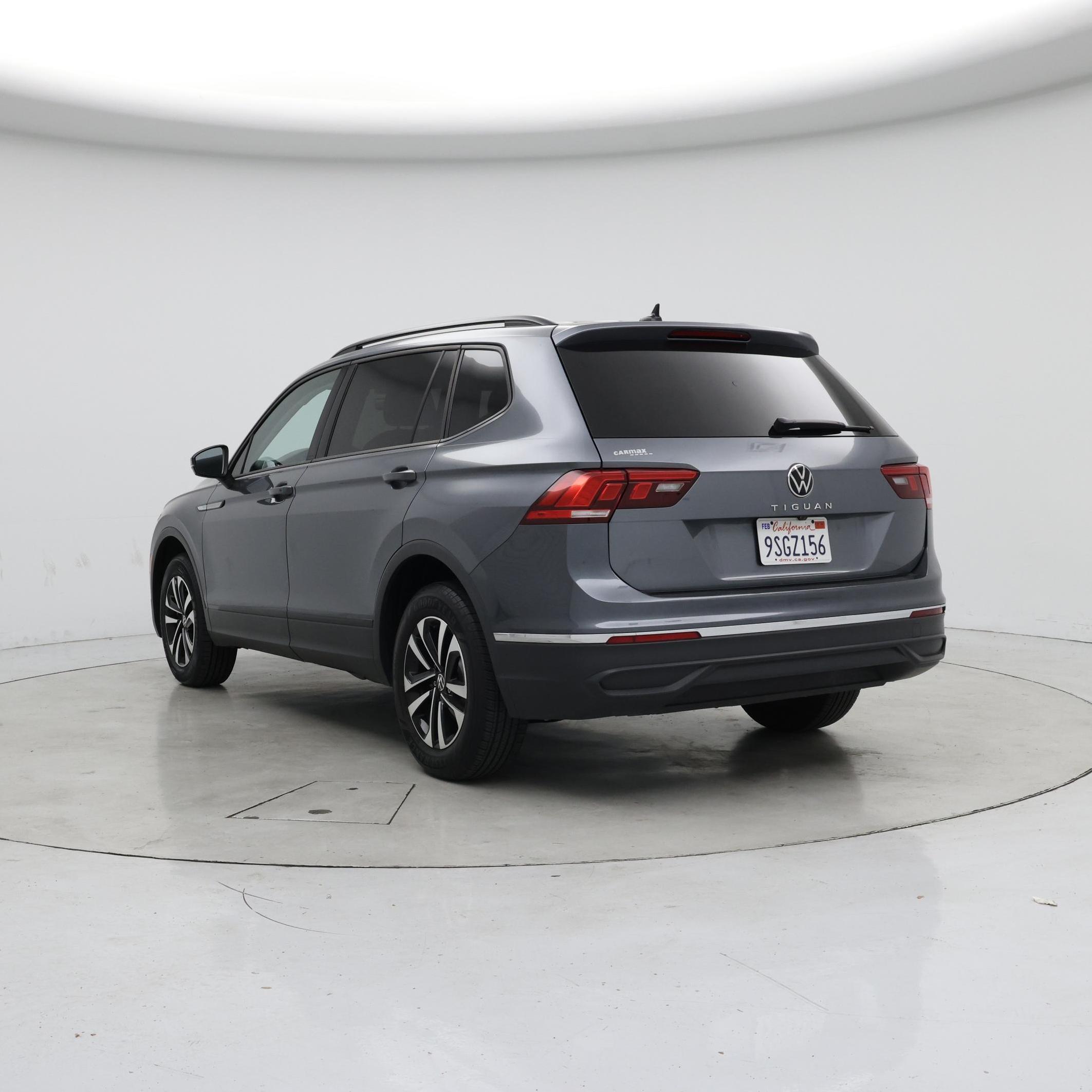 Thumbnail: 2022 Volkswagen Tiguan - 2