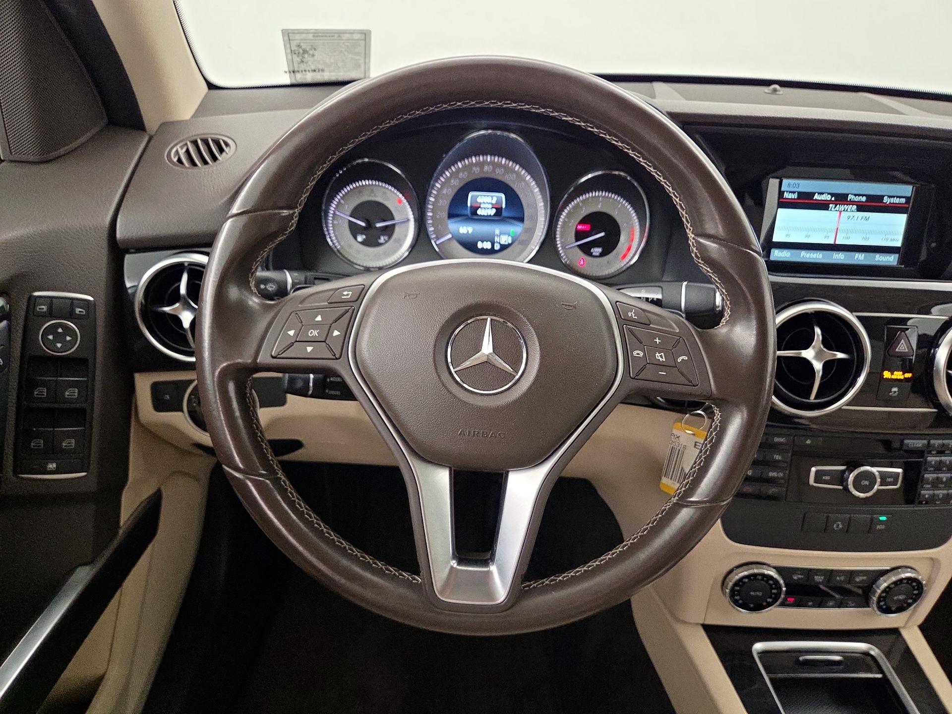 Thumbnail: 2015 Mercedes-Benz GLK - 10