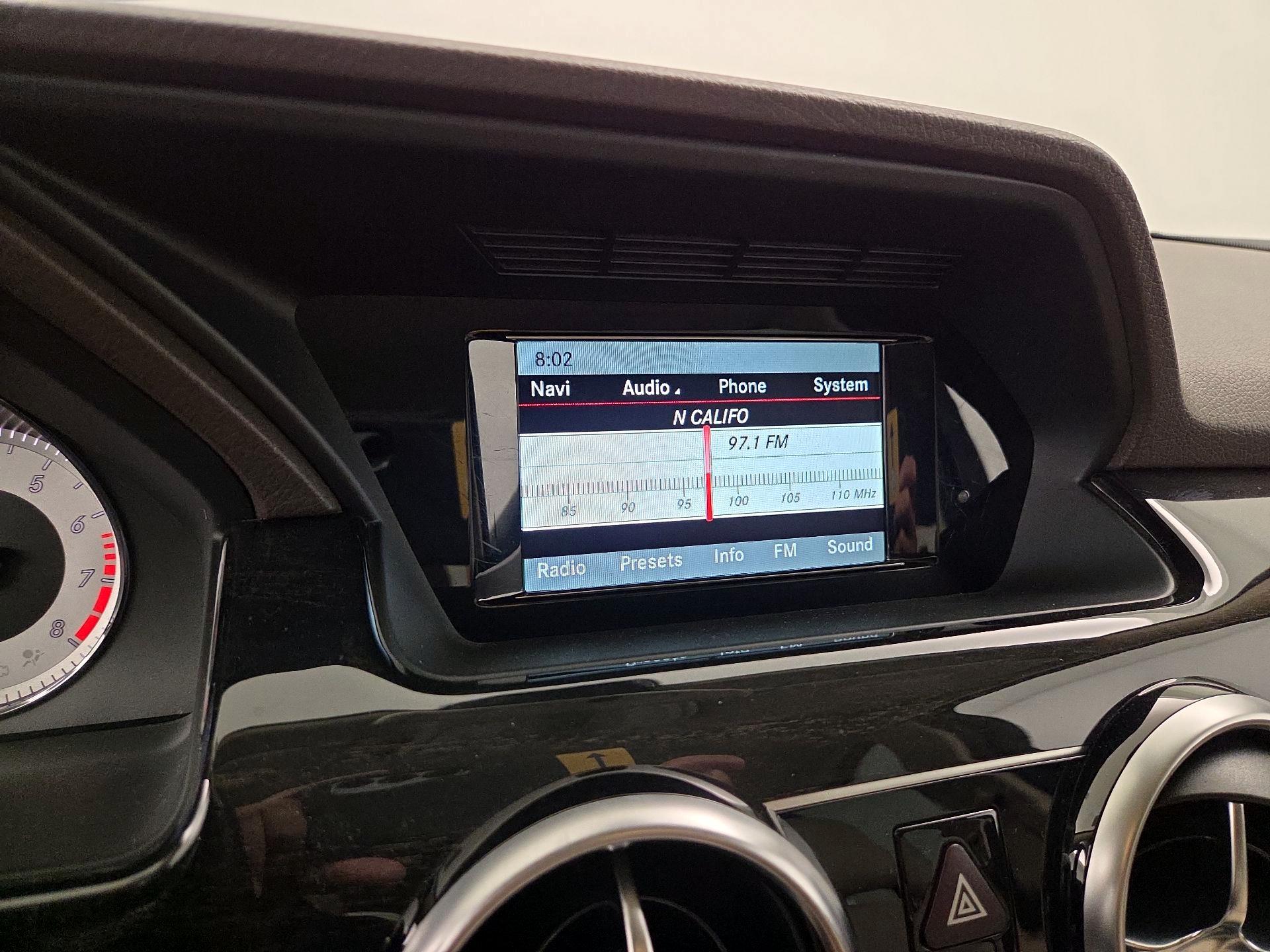 Thumbnail: 2015 Mercedes-Benz GLK - 14