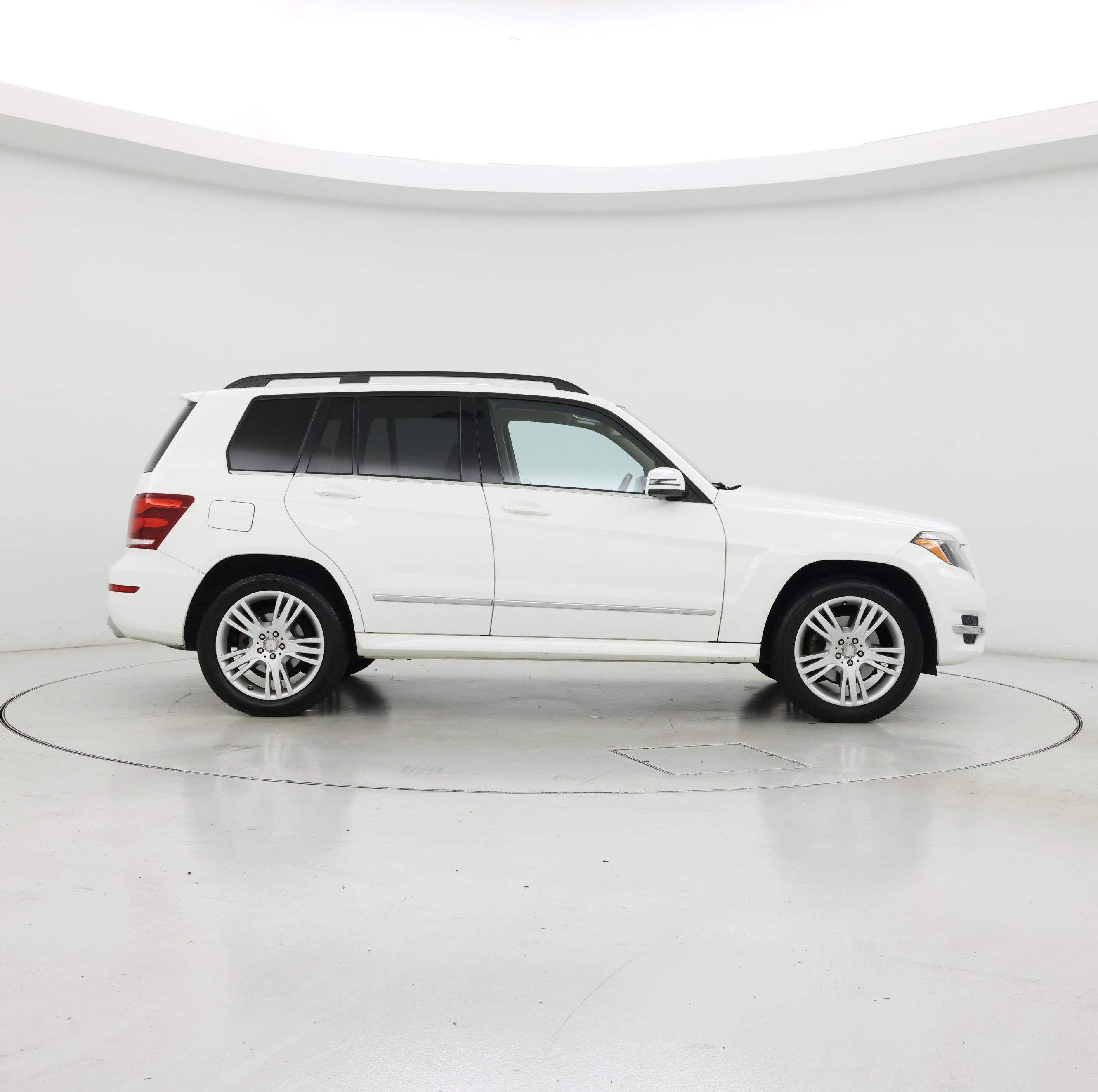 Thumbnail: 2015 Mercedes-Benz GLK - 7