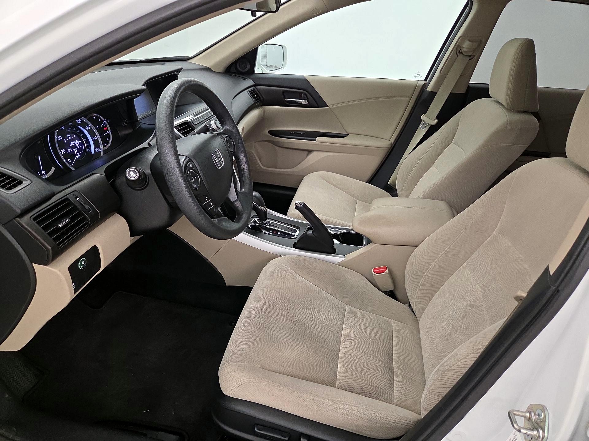 Thumbnail: 2015 Honda Accord - 11