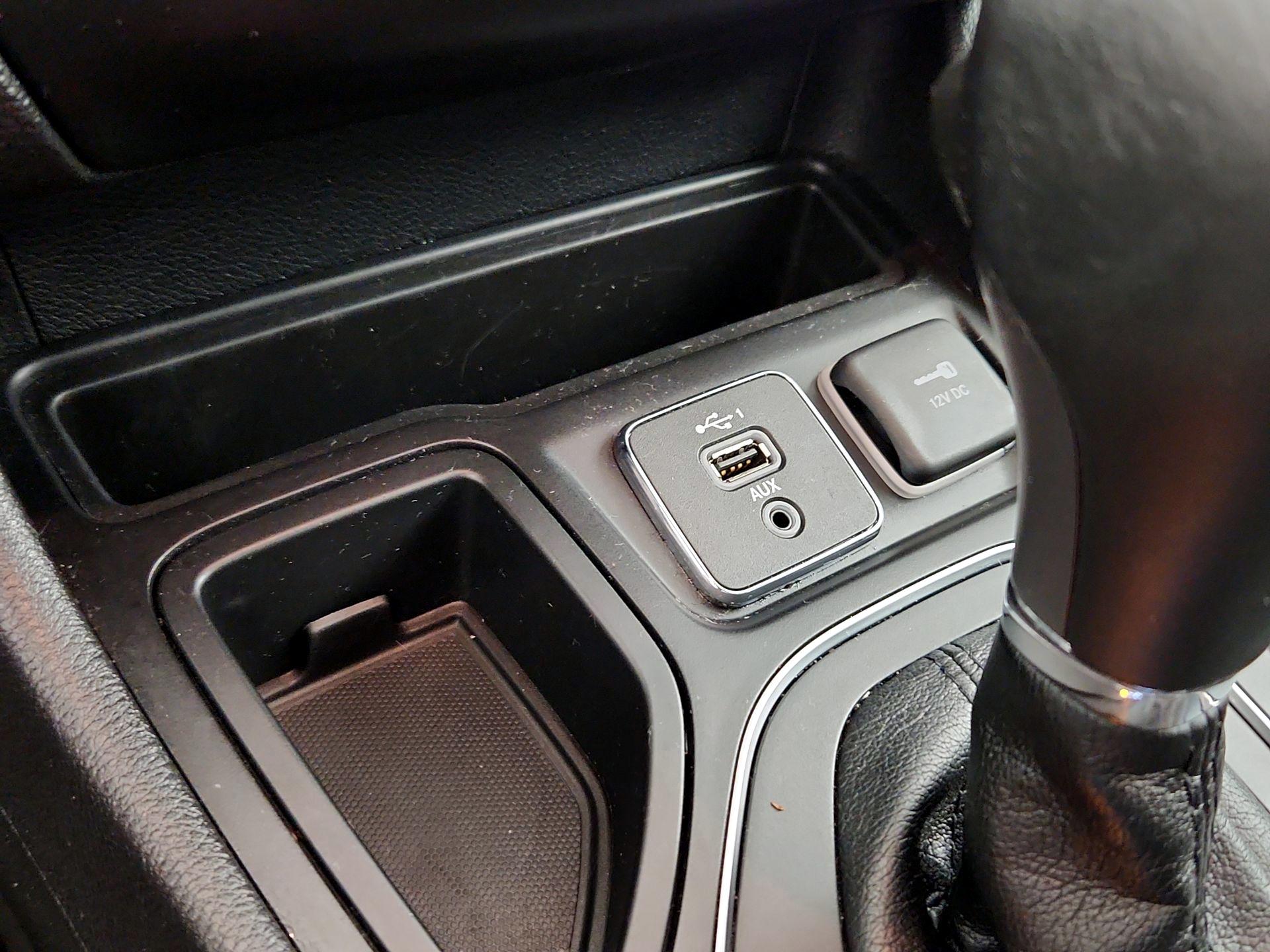 Thumbnail: 2020 Jeep Cherokee - 18