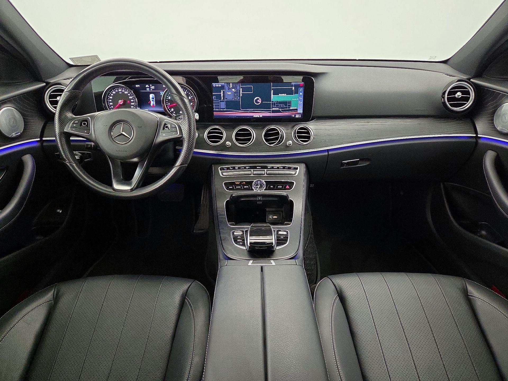 Thumbnail: 2018 Mercedes-Benz E-Class - 9