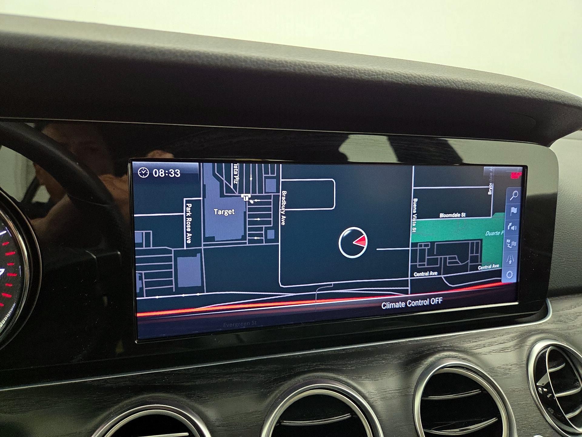 Thumbnail: 2018 Mercedes-Benz E-Class - 14