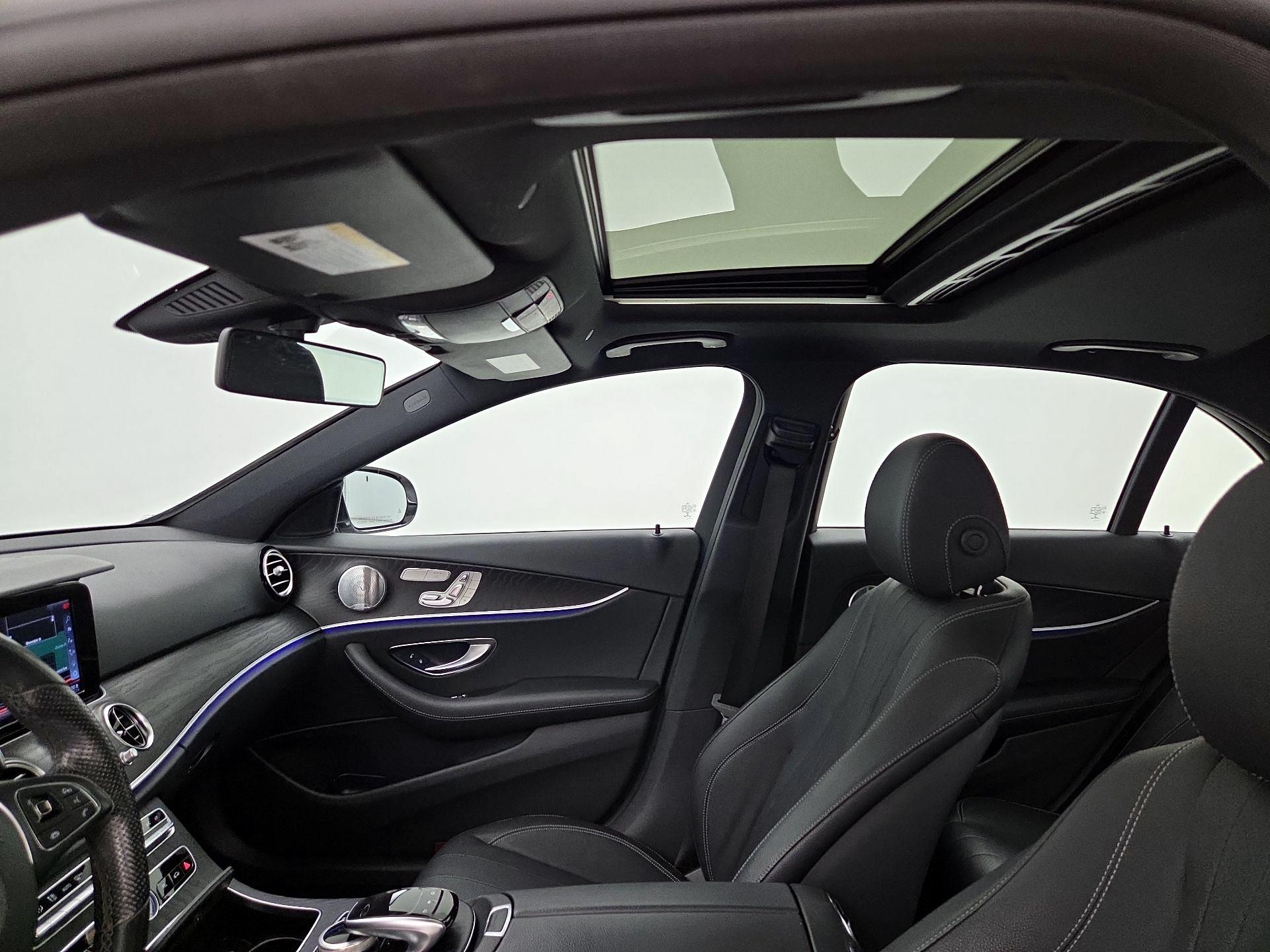 Thumbnail: 2018 Mercedes-Benz E-Class - 20