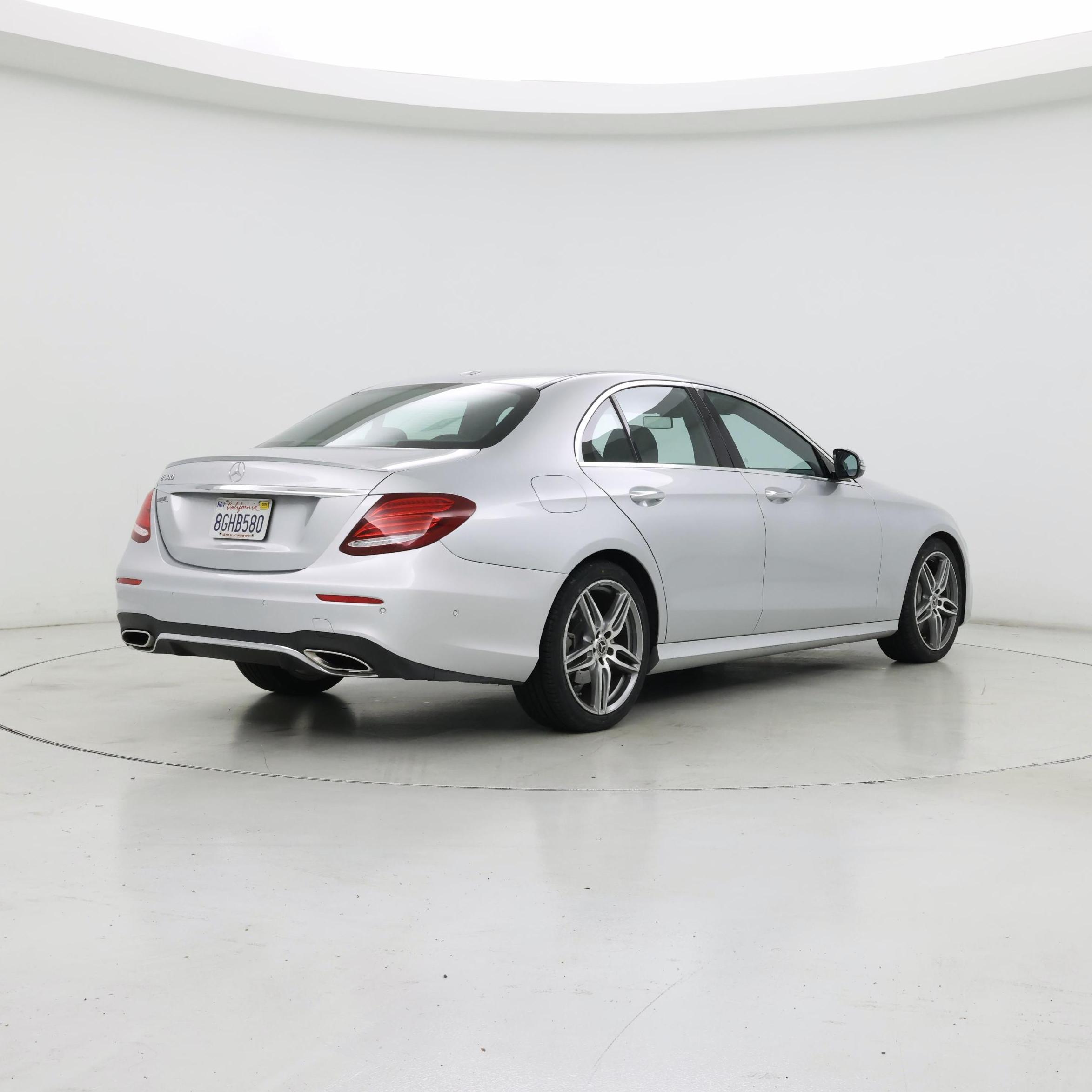 Thumbnail: 2018 Mercedes-Benz E-Class - 8