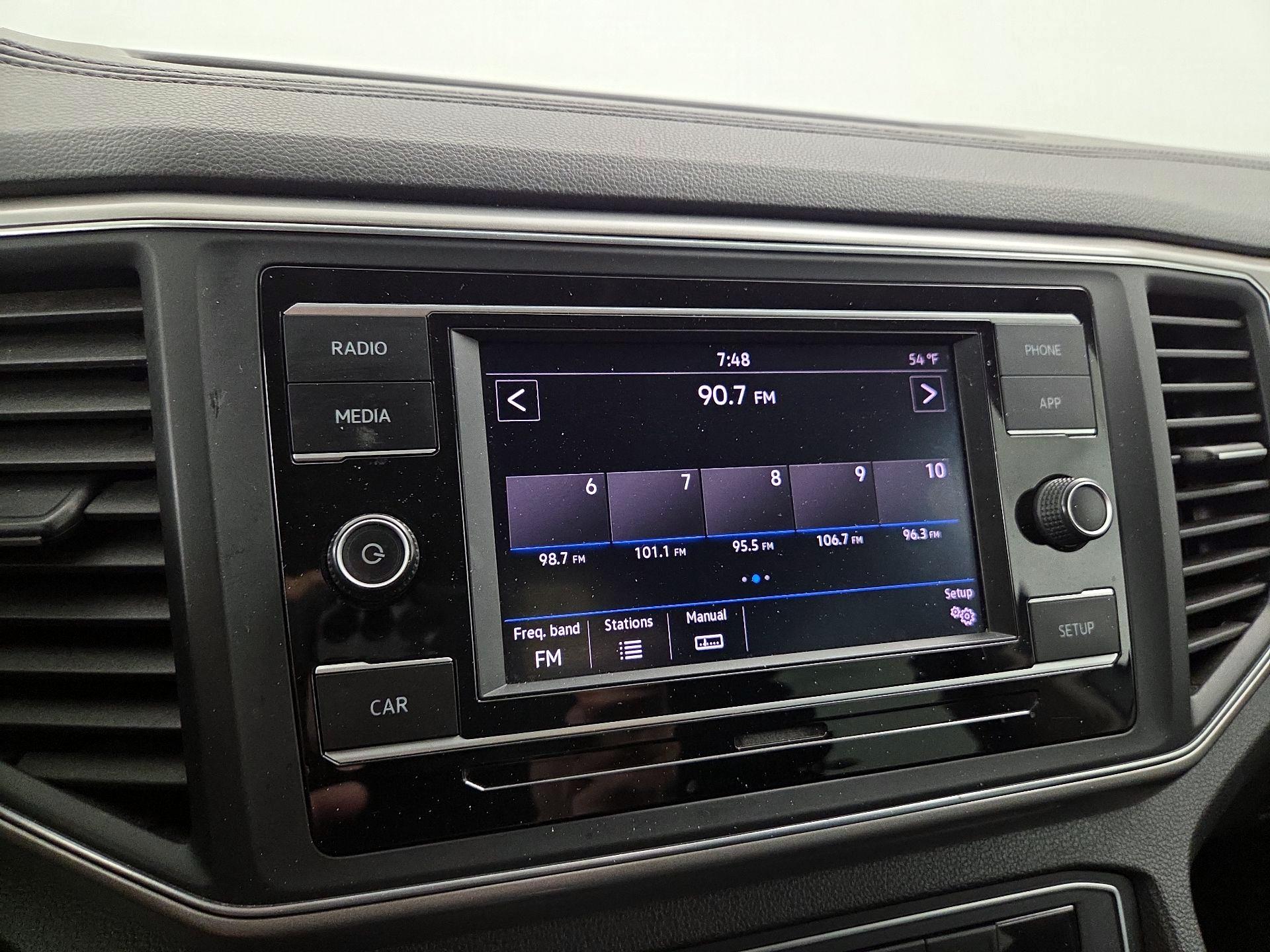 Thumbnail: 2018 Volkswagen Atlas - 15