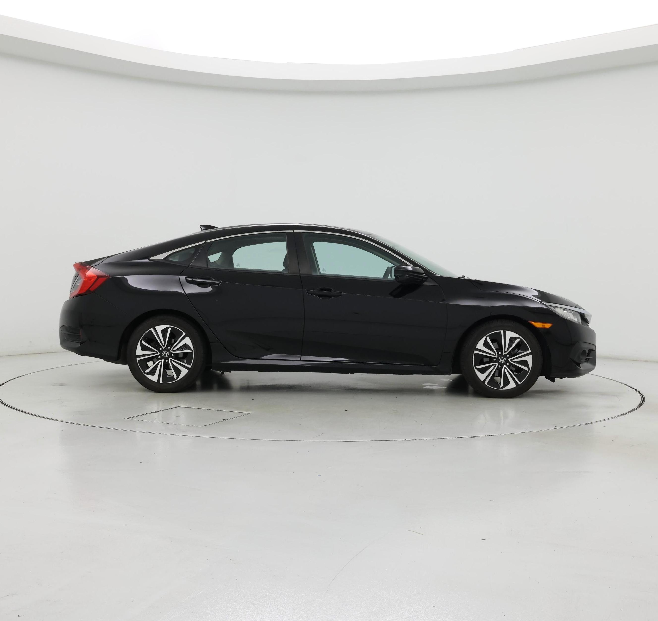 Thumbnail: 2016 Honda Civic - 7