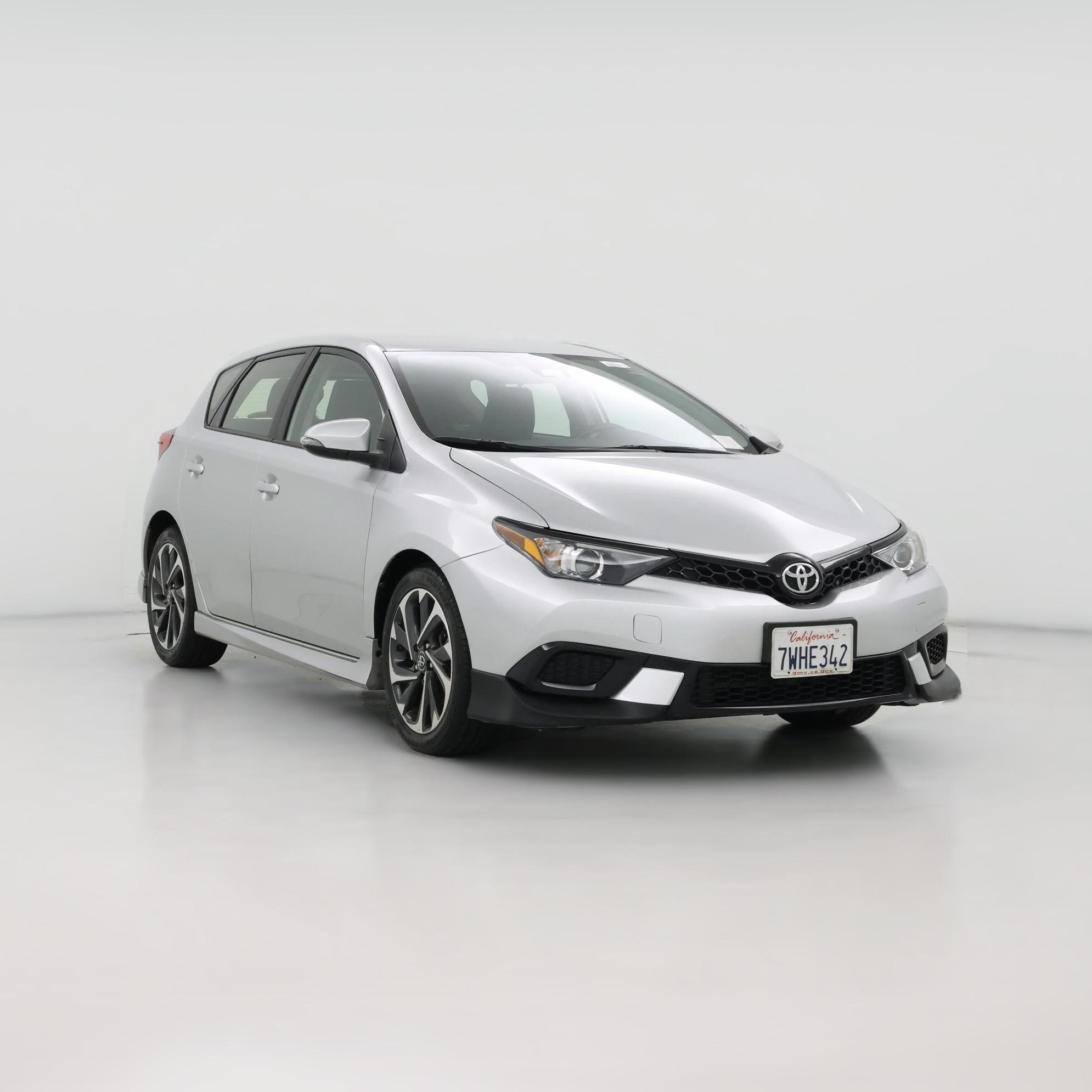 Thumbnail: 2017 Toyota Corolla iM - 1