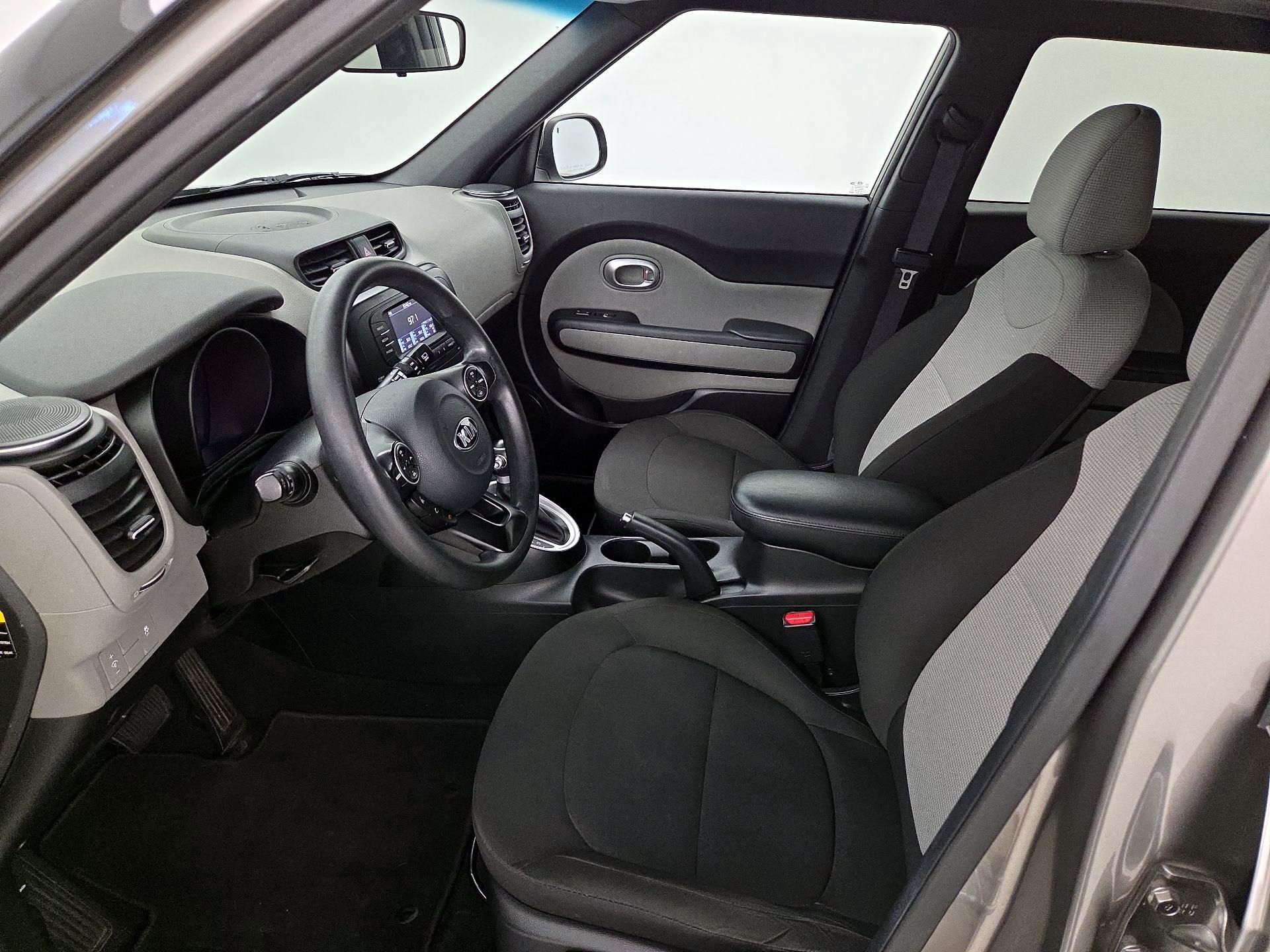 Thumbnail: 2018 Kia Soul - 11