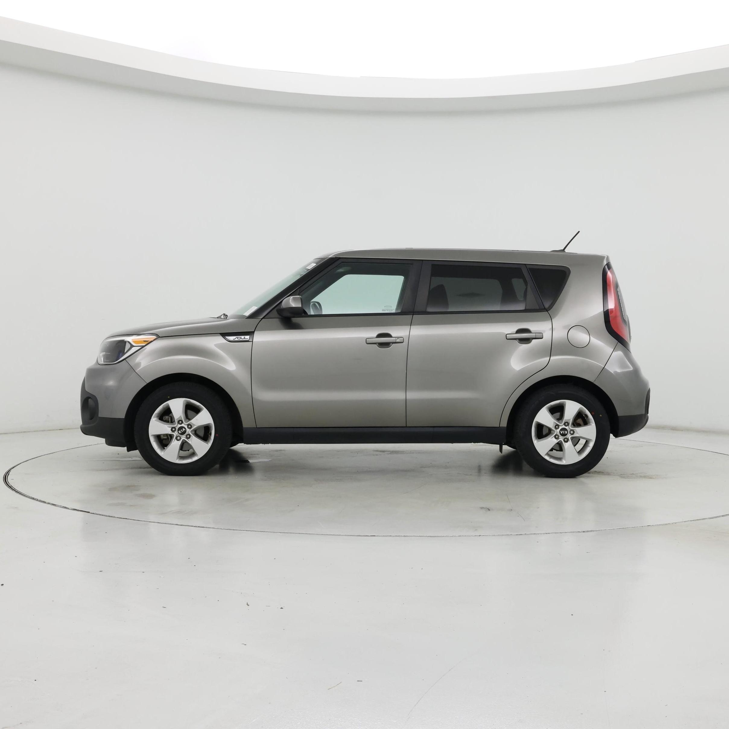 Thumbnail: 2018 Kia Soul - 3