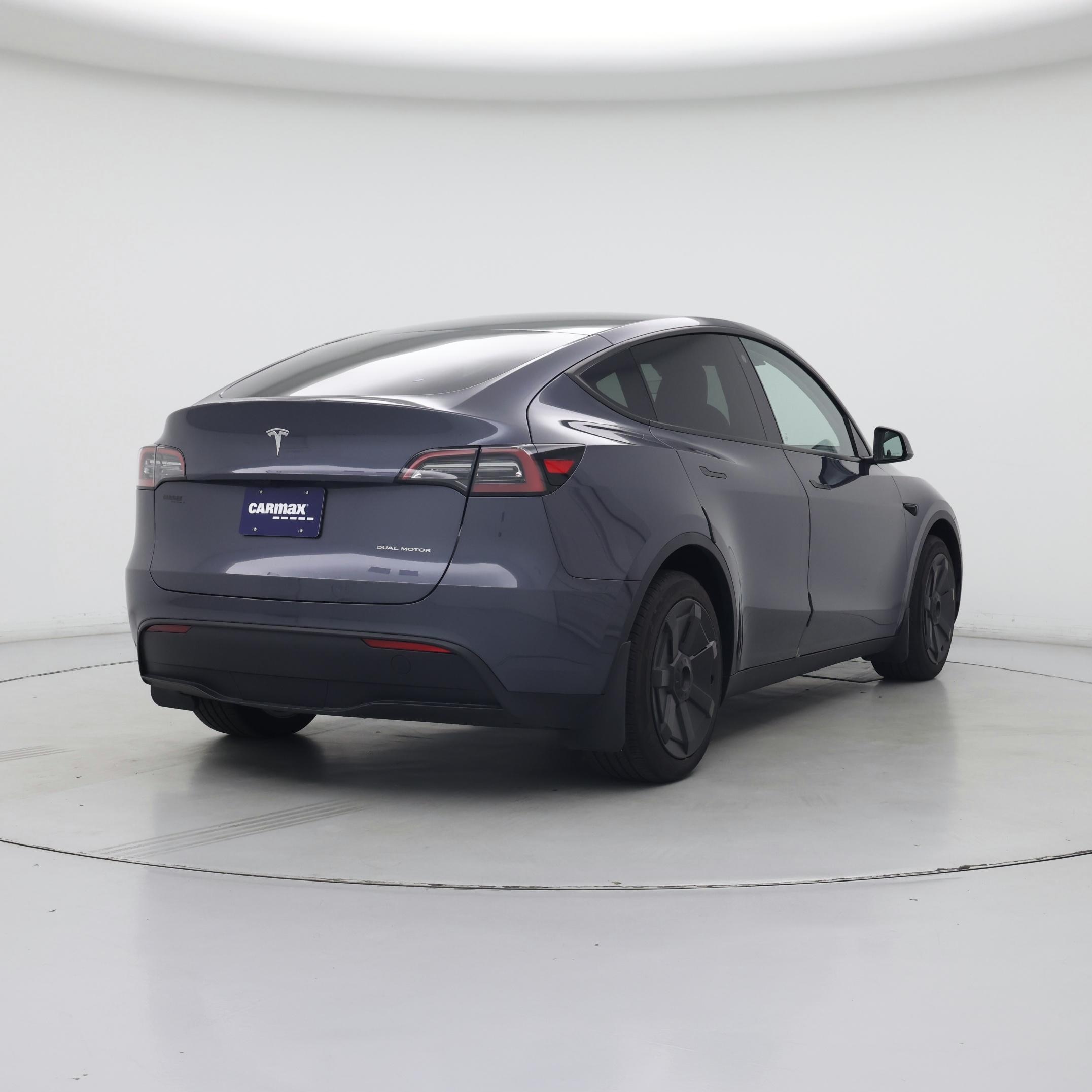 Thumbnail: 2023 Tesla Model Y - 8