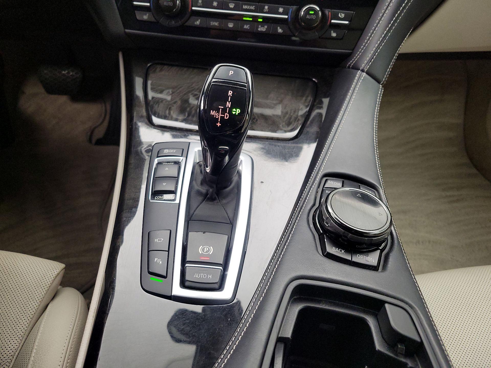 Thumbnail: 2016 BMW 6 Series - 18