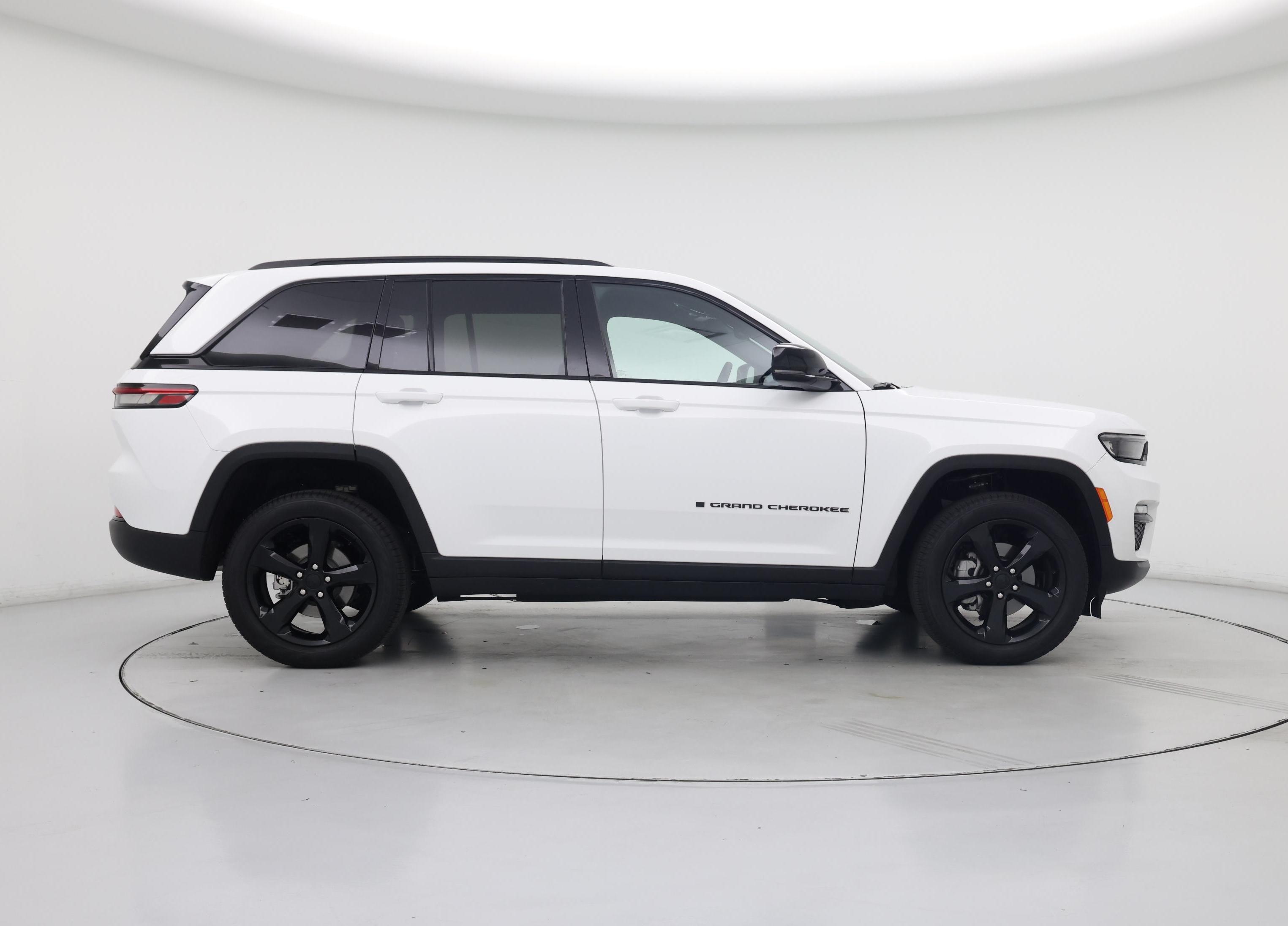 Thumbnail: 2024 Jeep Grand Cherokee - 7