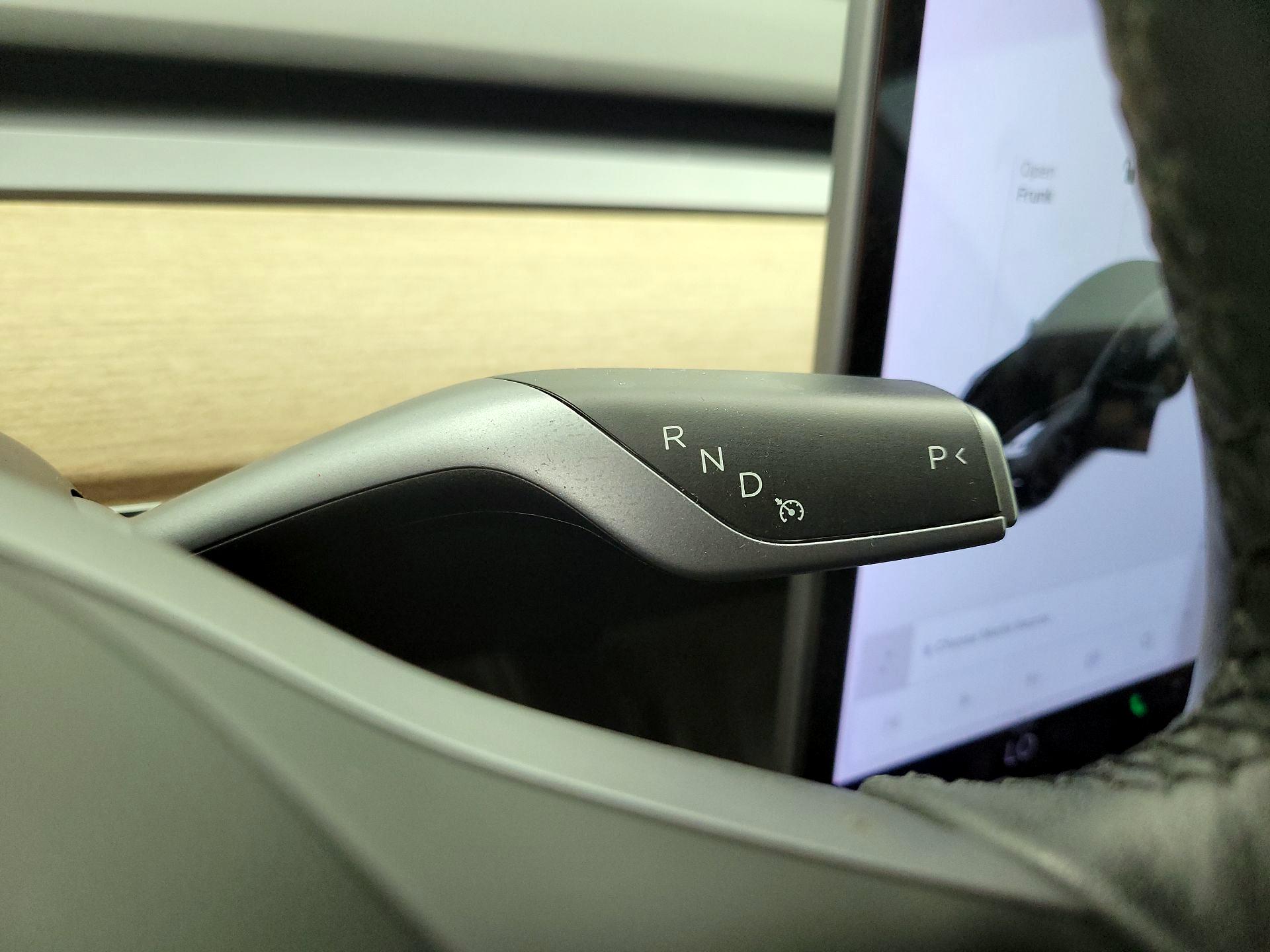 Thumbnail: 2022 Tesla Model 3 - 17