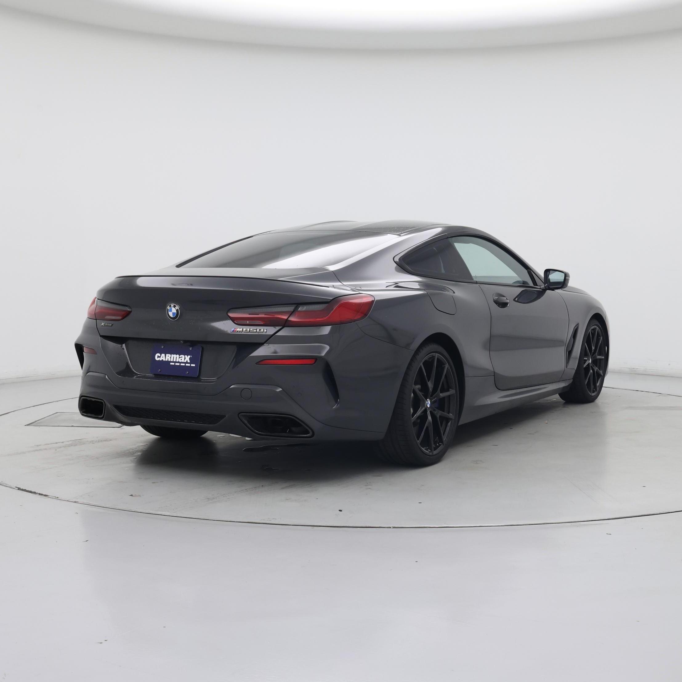 Thumbnail: 2019 BMW 8 Series - 8