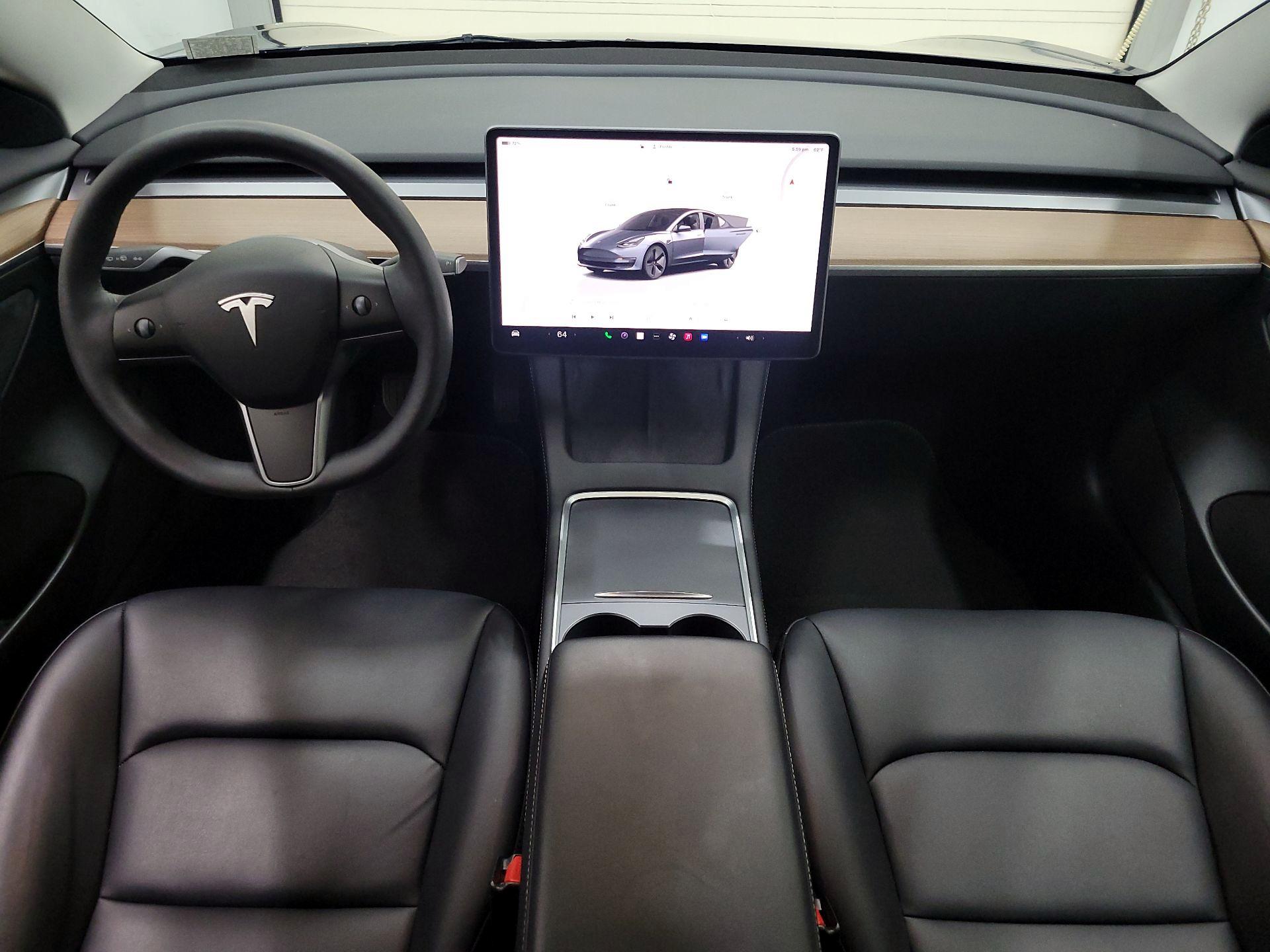 Thumbnail: 2023 Tesla Model 3 - 9
