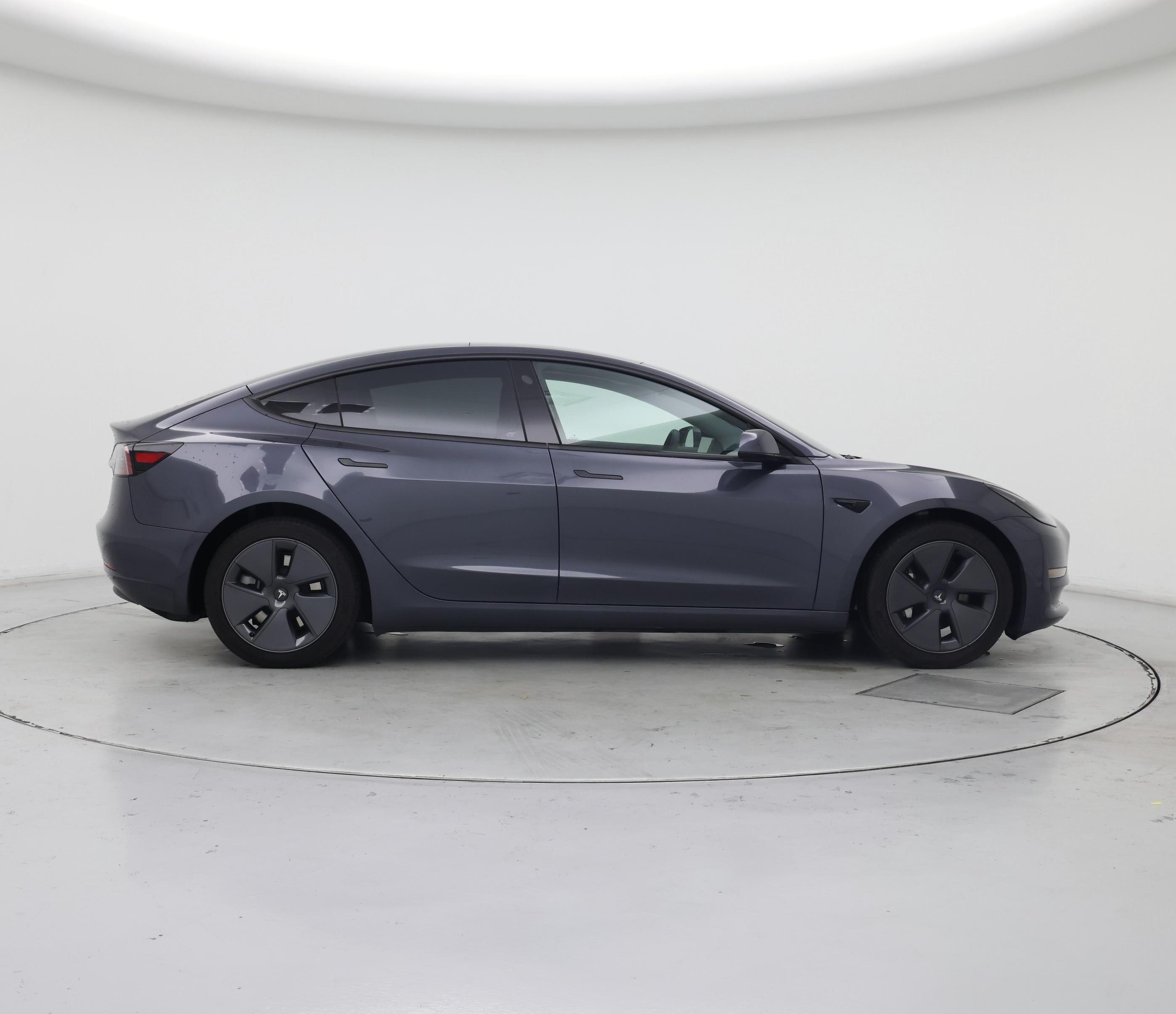 Thumbnail: 2023 Tesla Model 3 - 7