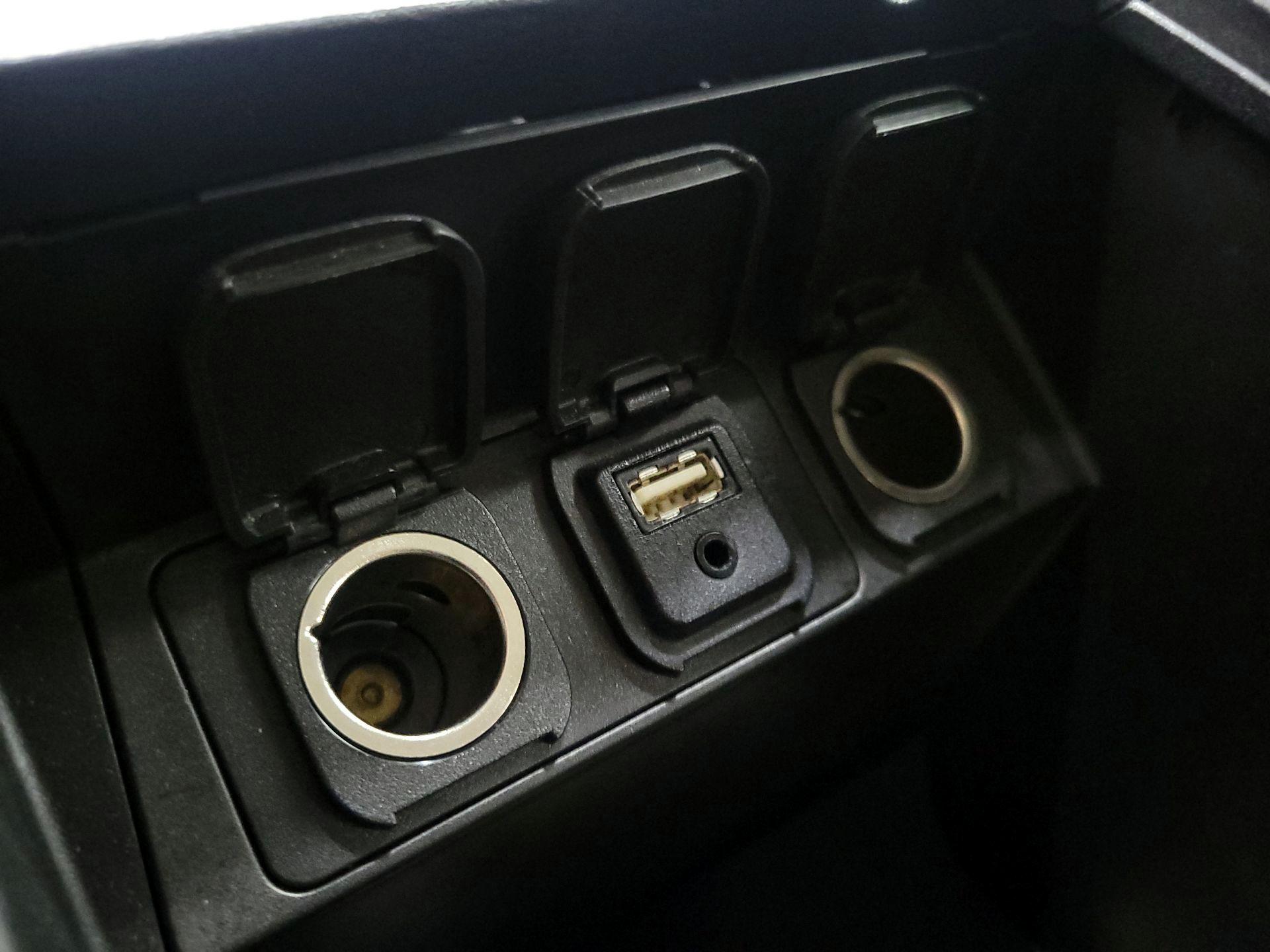 Thumbnail: 2014 Mazda Mazda3 - 17